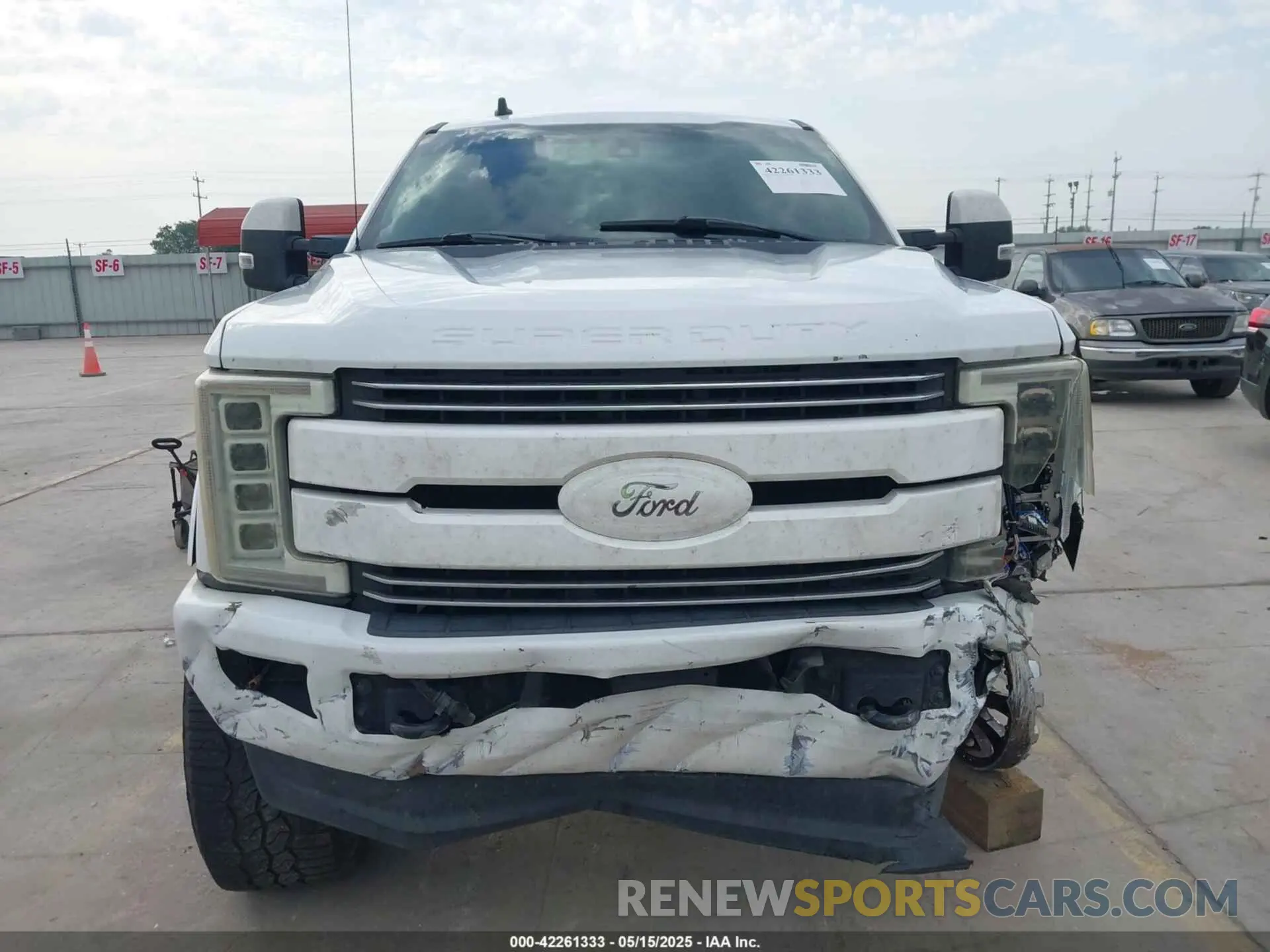 12 Photograph of a damaged car 1FT7W2BT8KEC07418 FORD F-250 2019