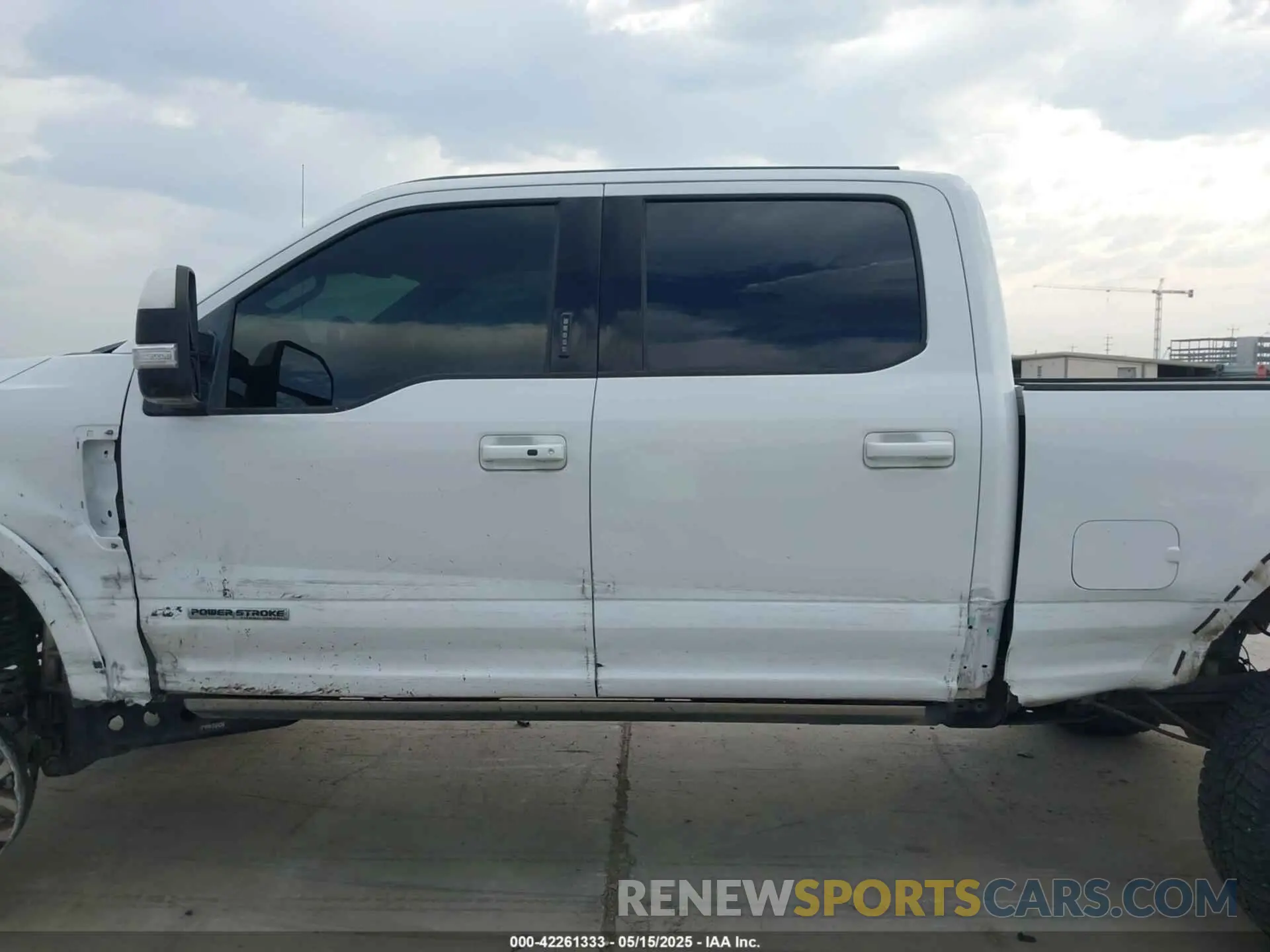 14 Photograph of a damaged car 1FT7W2BT8KEC07418 FORD F-250 2019