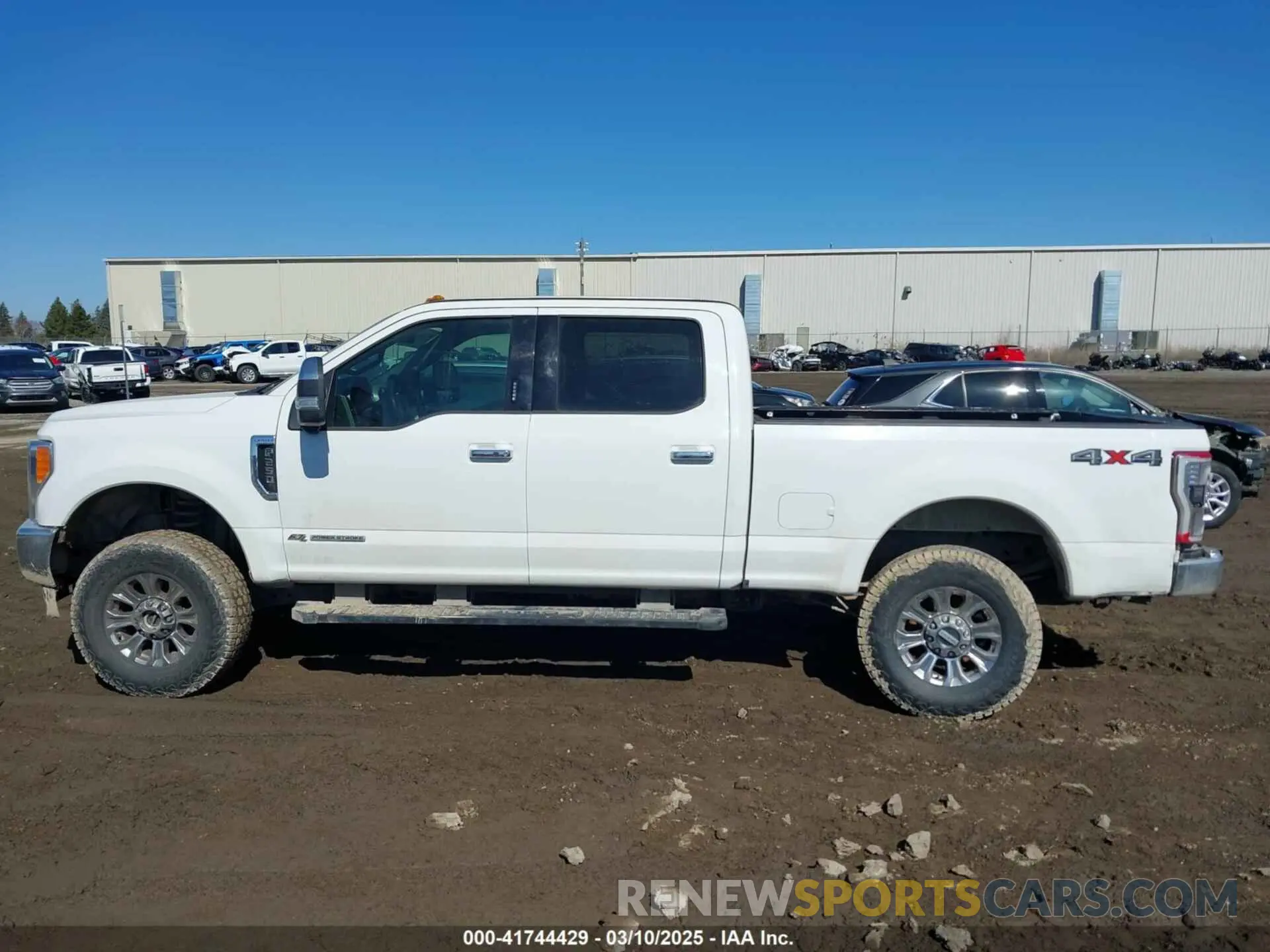 14 Photograph of a damaged car 1FT7W2BT8KEC85181 FORD F-250 2019