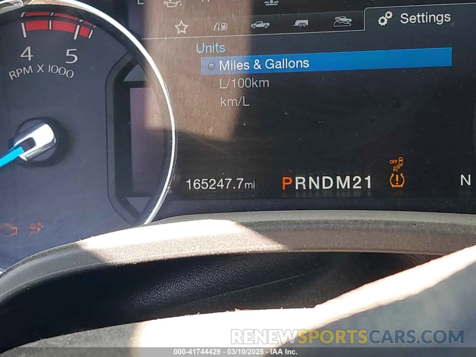 15 Photograph of a damaged car 1FT7W2BT8KEC85181 FORD F-250 2019