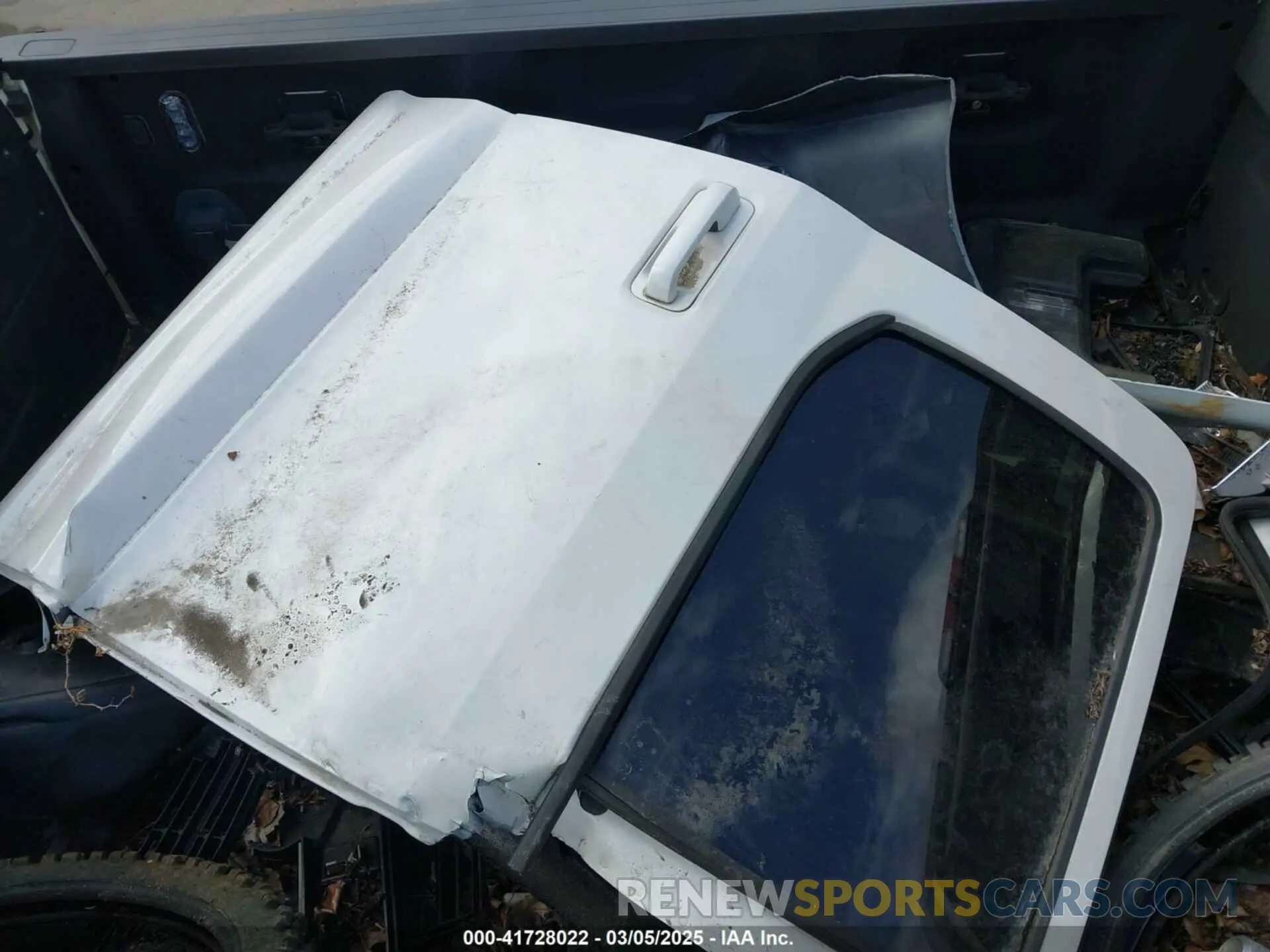 11 Photograph of a damaged car 1FT7W2BT8KED98158 FORD F-250 2019