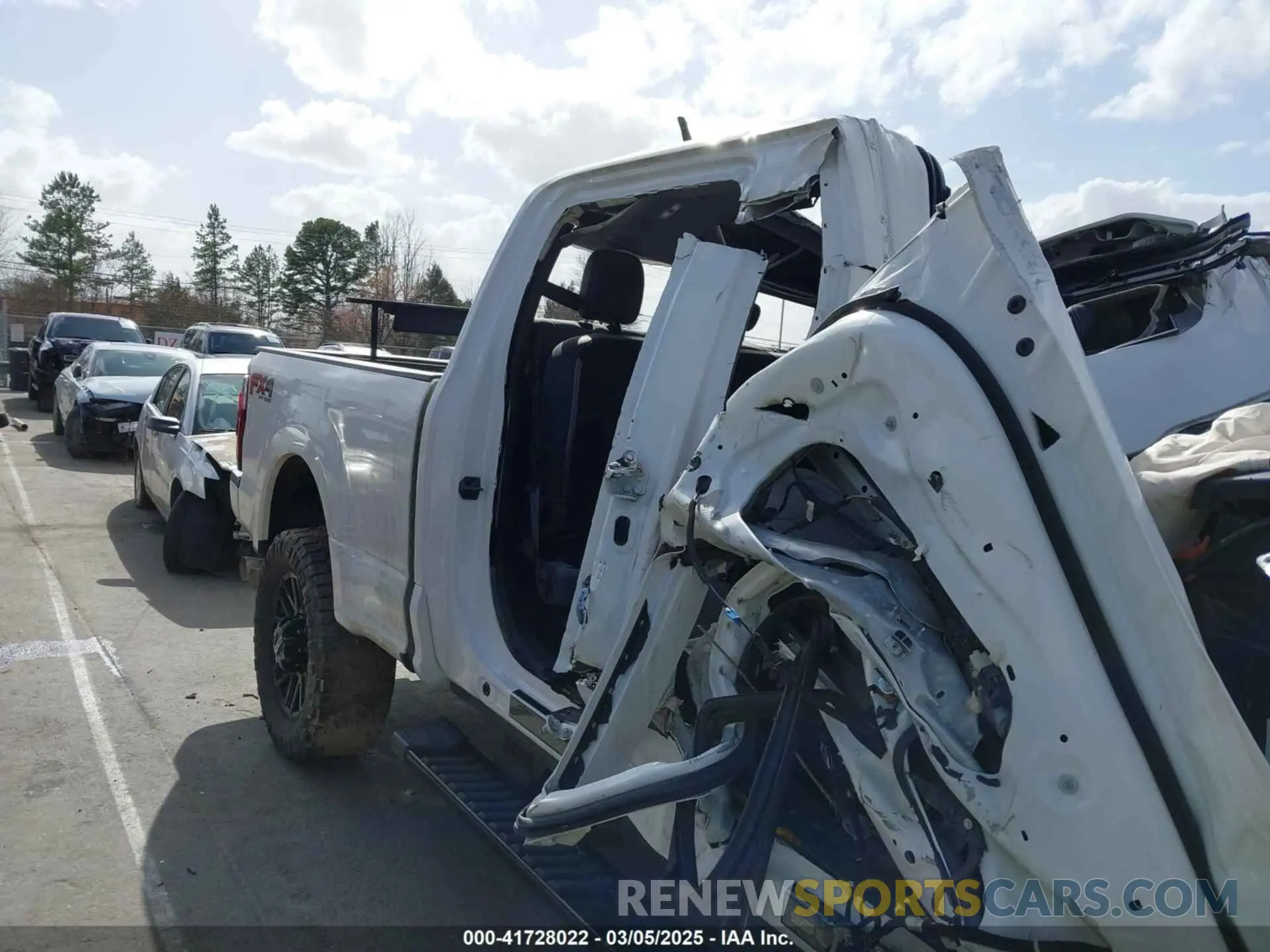 13 Photograph of a damaged car 1FT7W2BT8KED98158 FORD F-250 2019