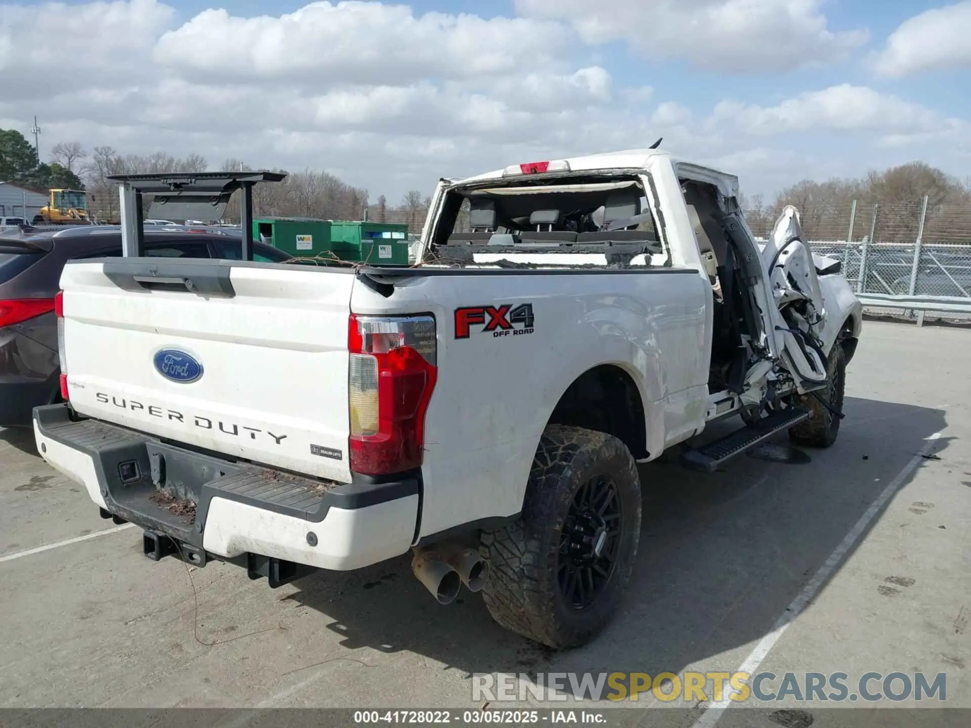 4 Photograph of a damaged car 1FT7W2BT8KED98158 FORD F-250 2019