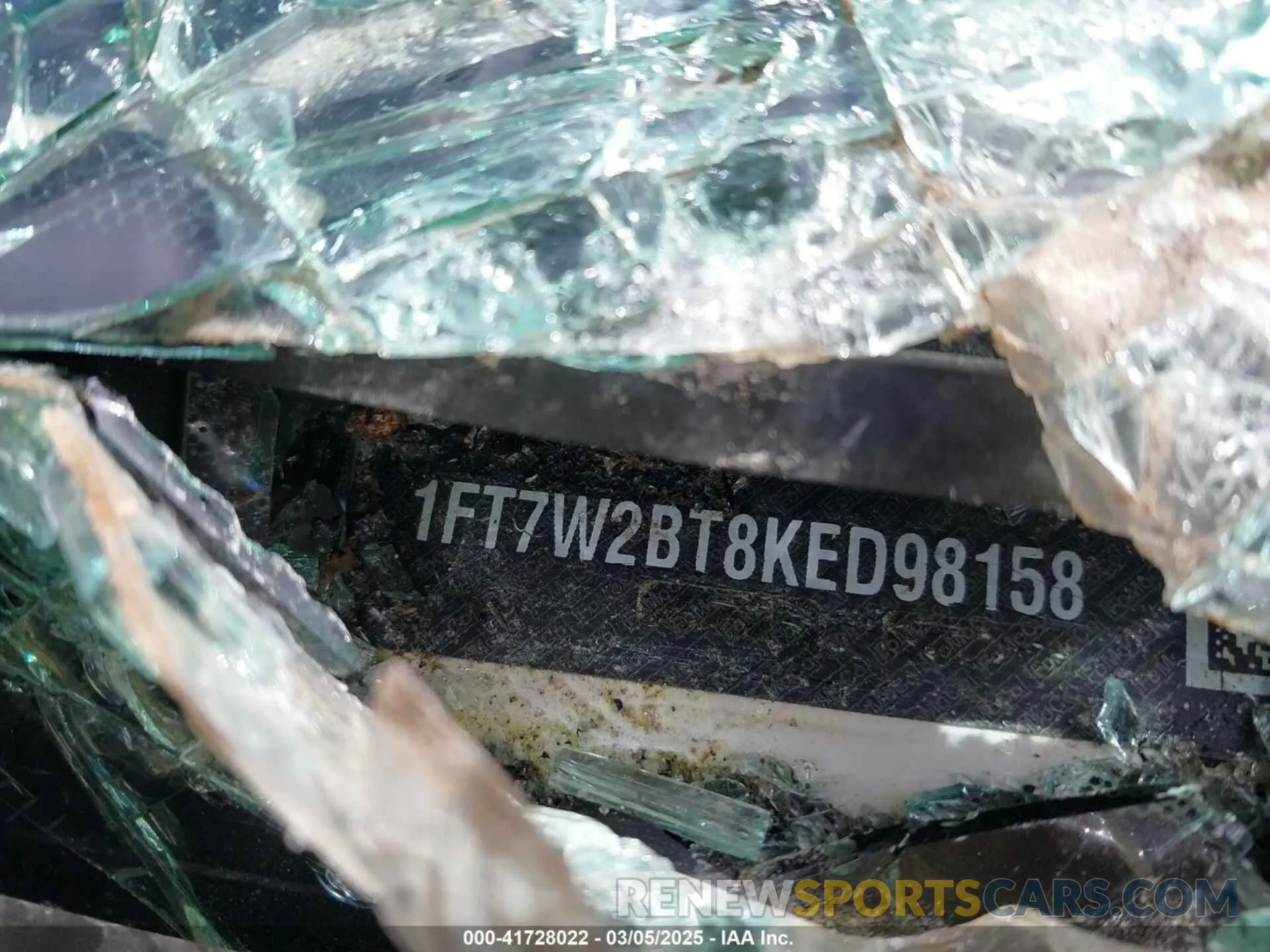 9 Photograph of a damaged car 1FT7W2BT8KED98158 FORD F-250 2019