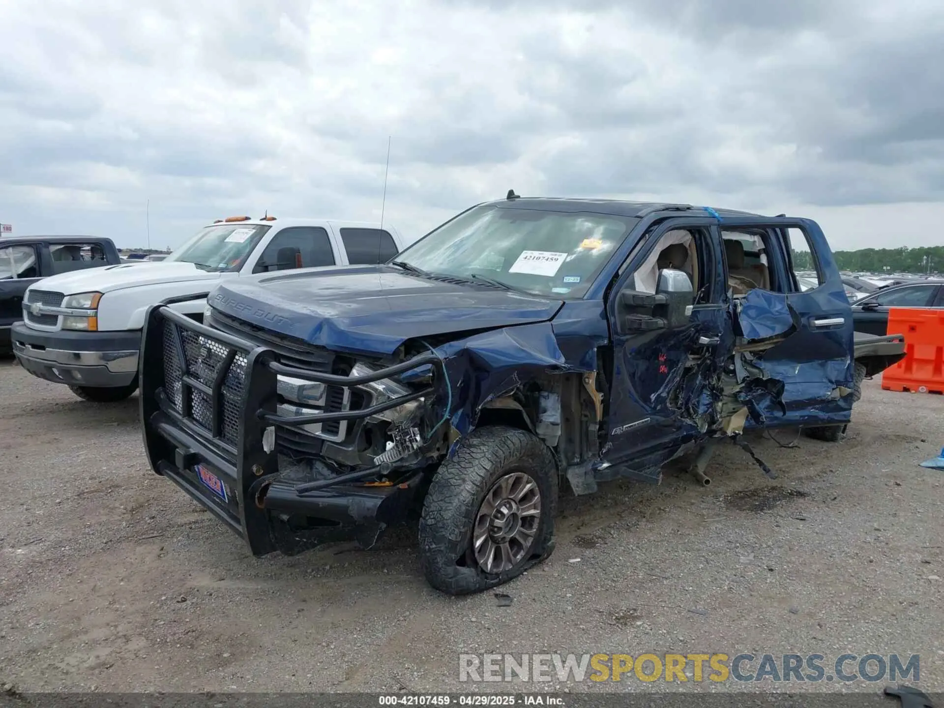 2 Photograph of a damaged car 1FT7W2BT8KEF65313 FORD F-250 2019