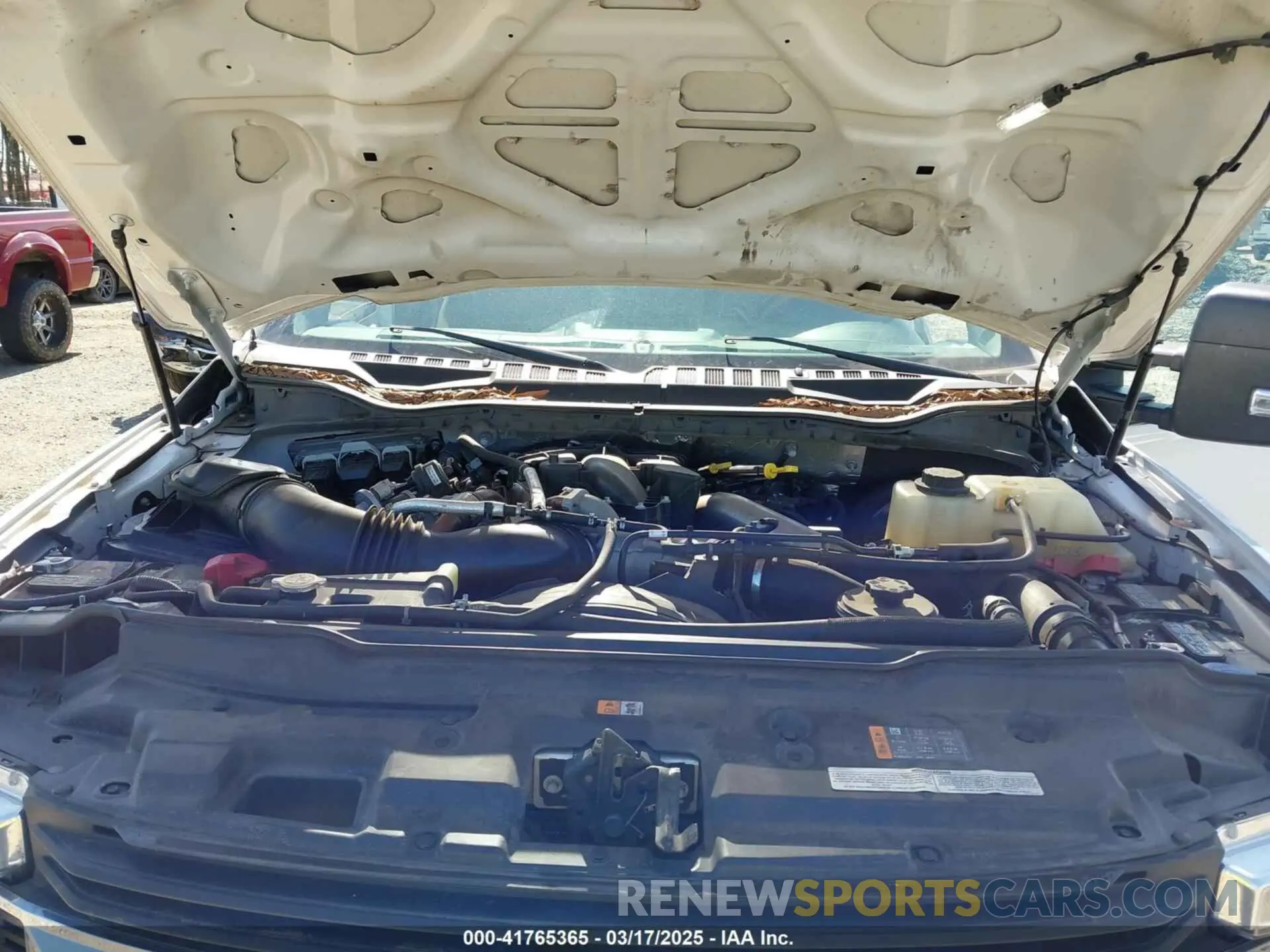 10 Photograph of a damaged car 1FT7W2BT8KEG47610 FORD F-250 2019