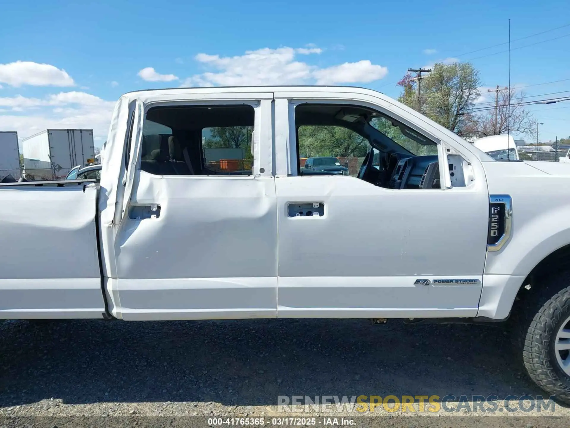 13 Photograph of a damaged car 1FT7W2BT8KEG47610 FORD F-250 2019