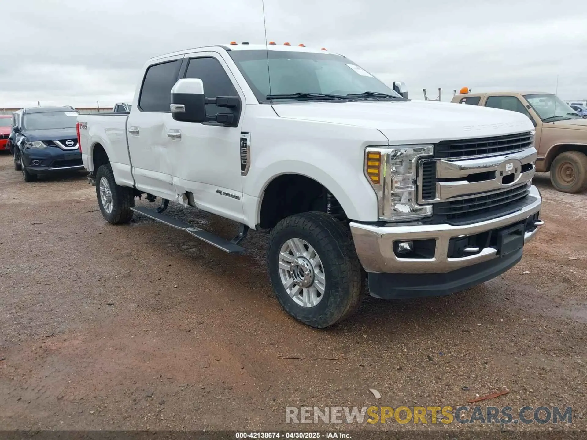 1 Photograph of a damaged car 1FT7W2BT9KEC61942 FORD F-250 2019