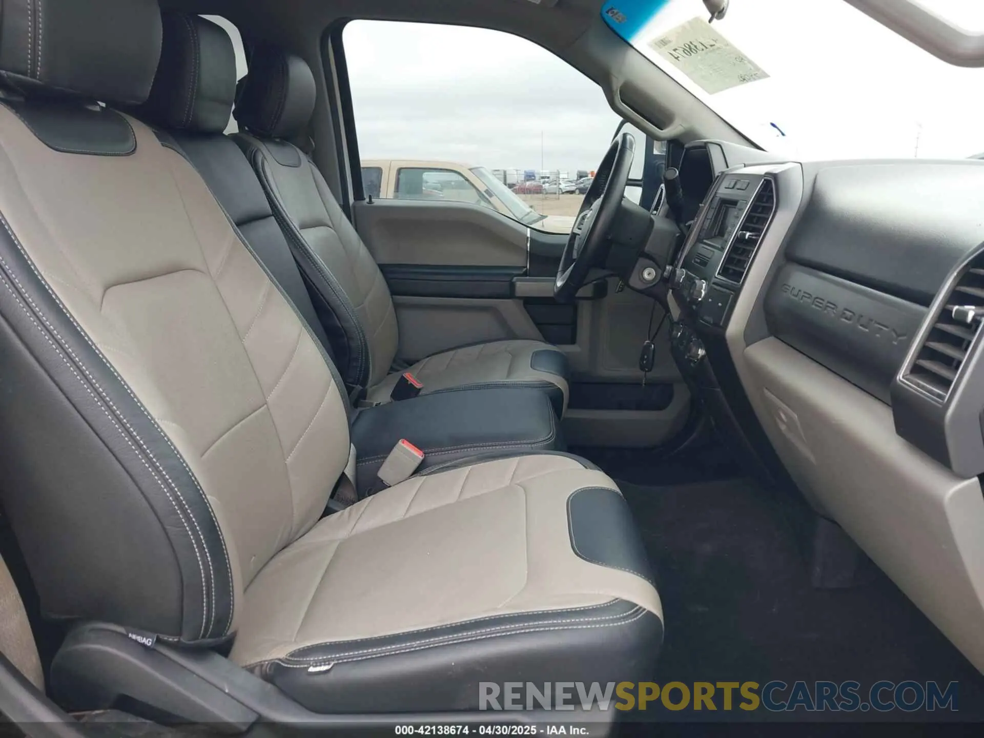 5 Photograph of a damaged car 1FT7W2BT9KEC61942 FORD F-250 2019