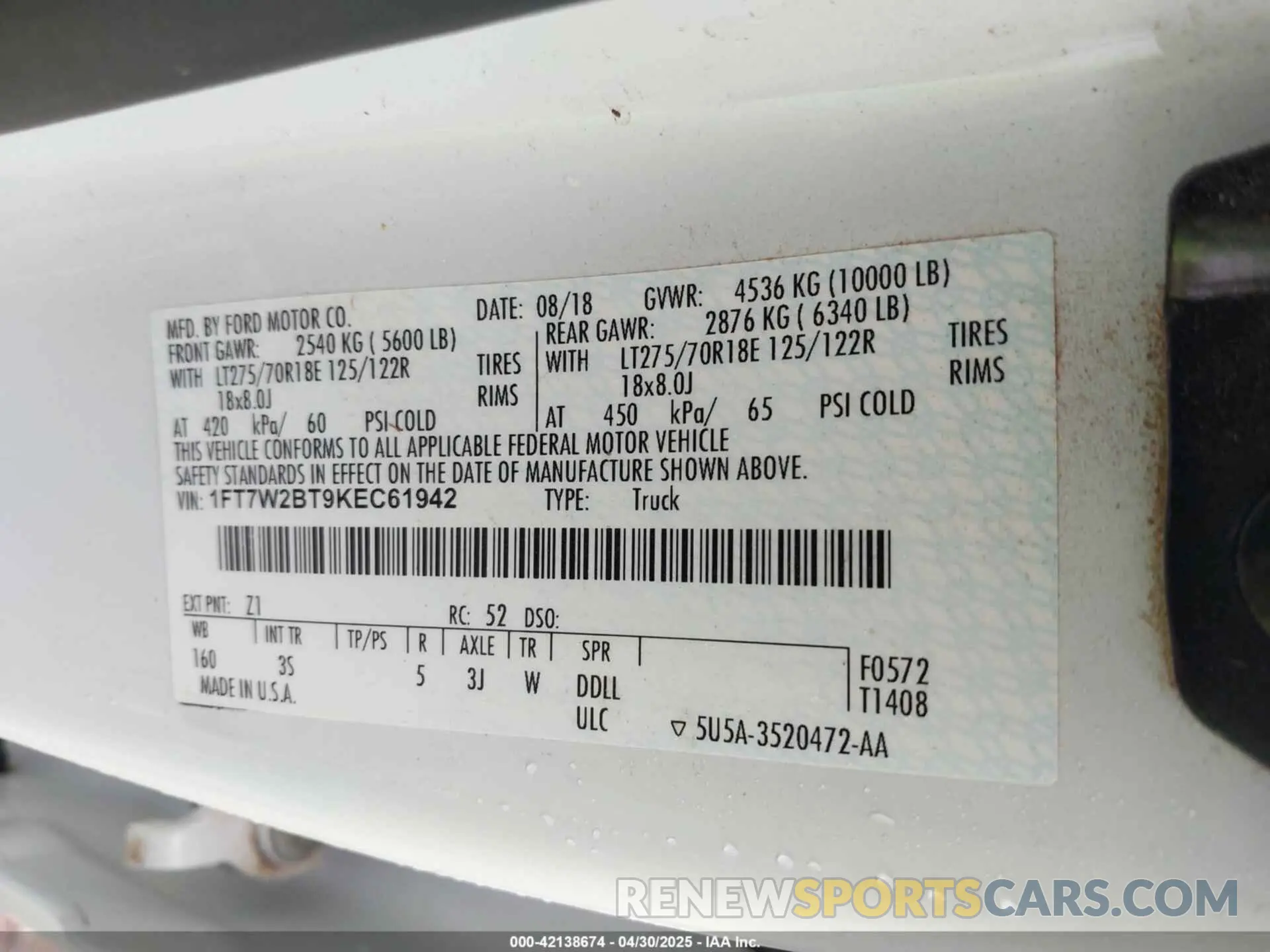9 Photograph of a damaged car 1FT7W2BT9KEC61942 FORD F-250 2019