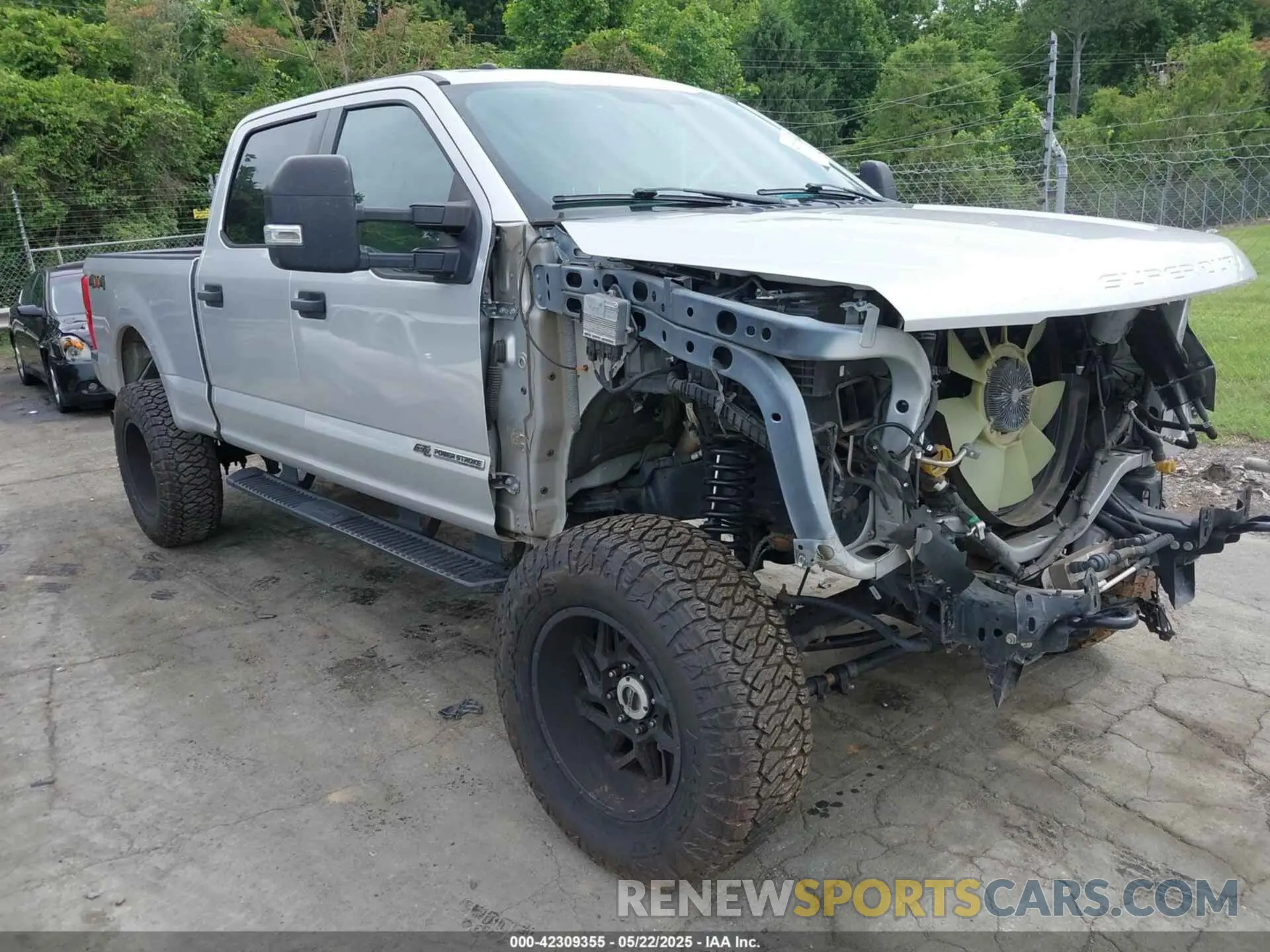 1 Photograph of a damaged car 1FT7W2BT9KEE35217 FORD F-250 2019
