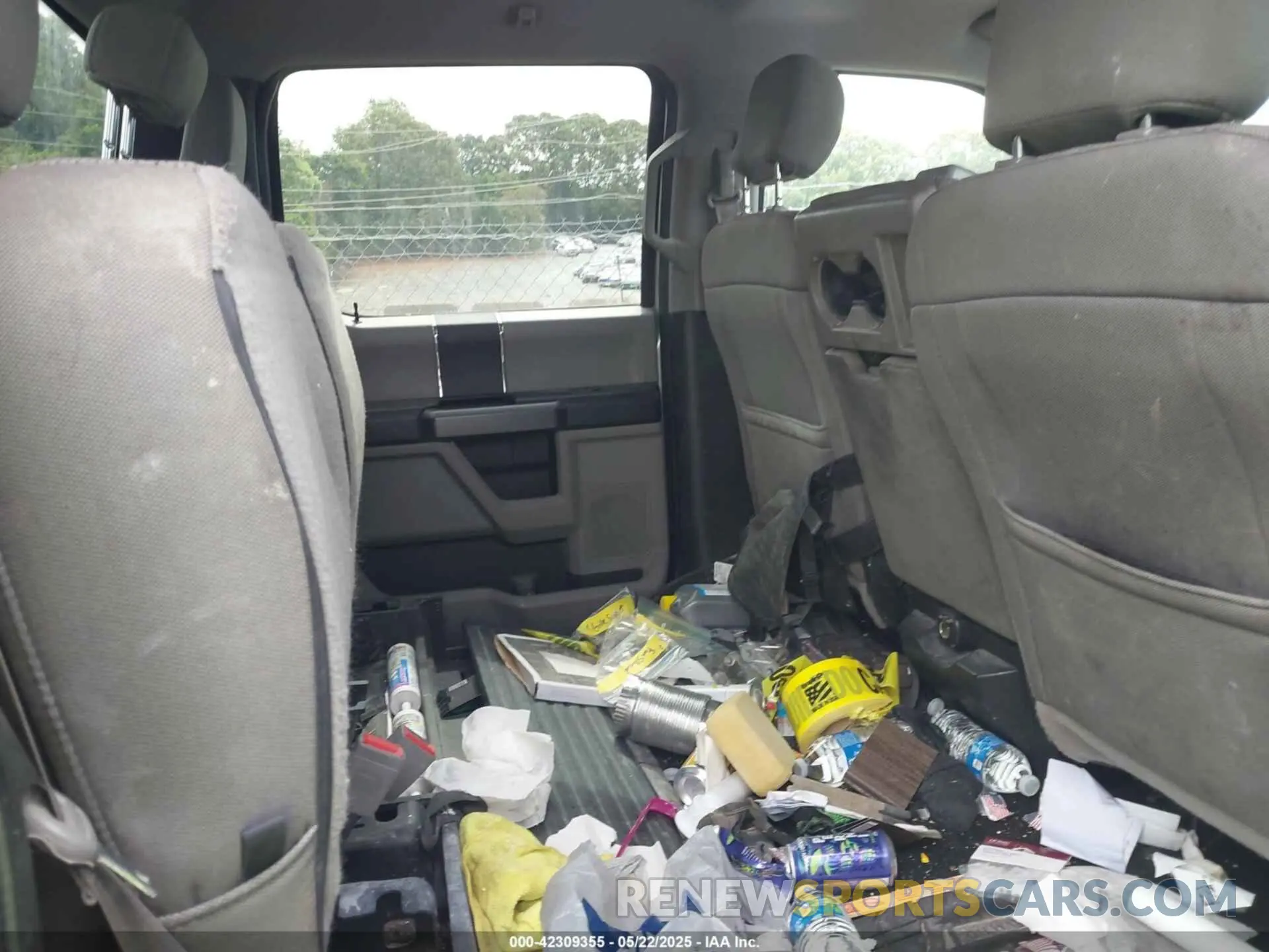 8 Photograph of a damaged car 1FT7W2BT9KEE35217 FORD F-250 2019
