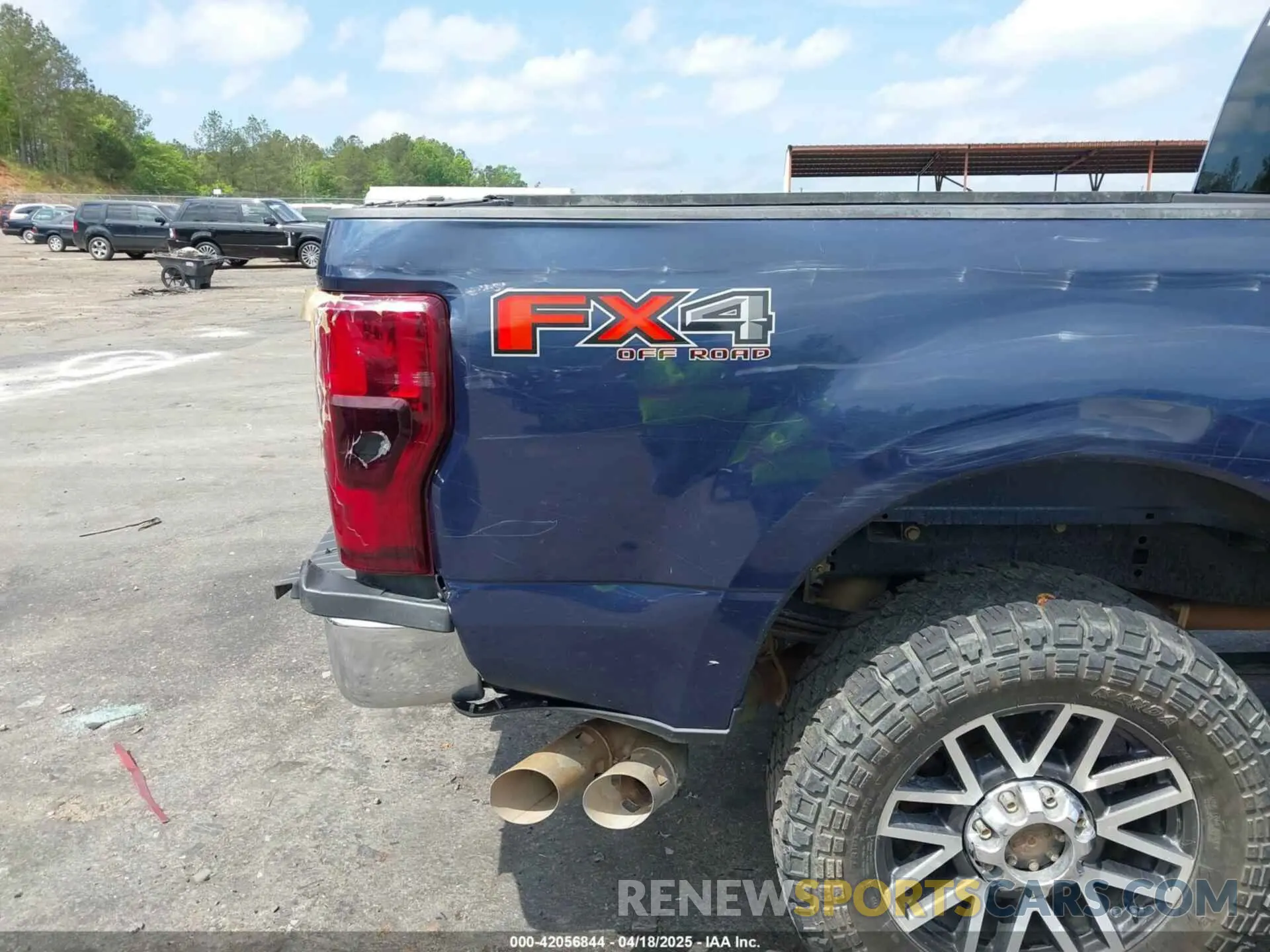 20 Photograph of a damaged car 1FT7W2BT9KEF27377 FORD F-250 2019