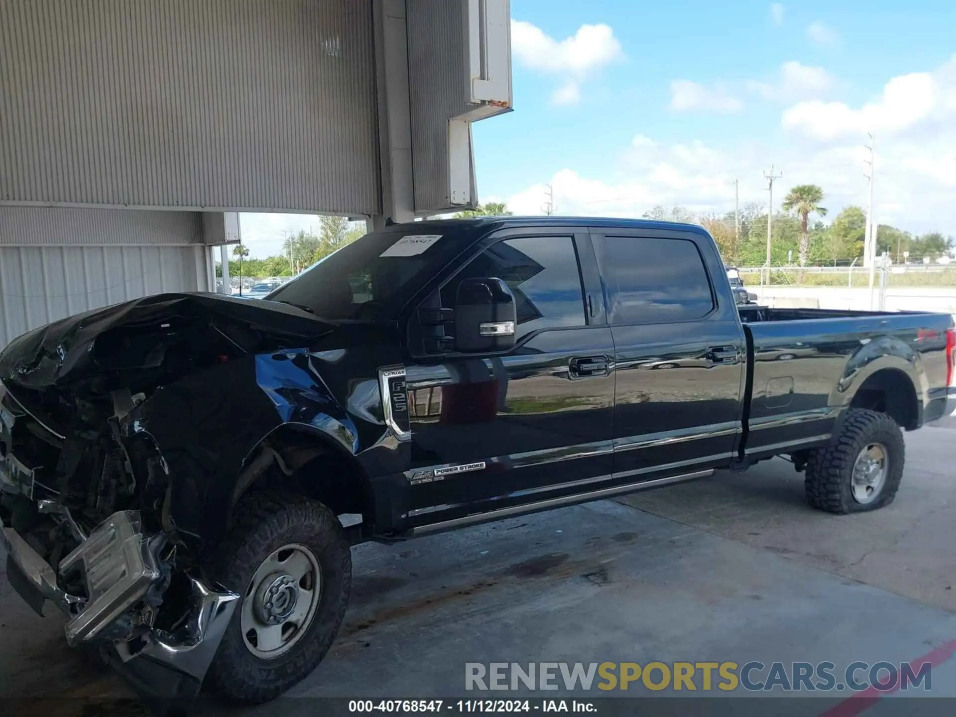 14 Photograph of a damaged car 1FT7W2BTXKEC87594 FORD F-250 2019