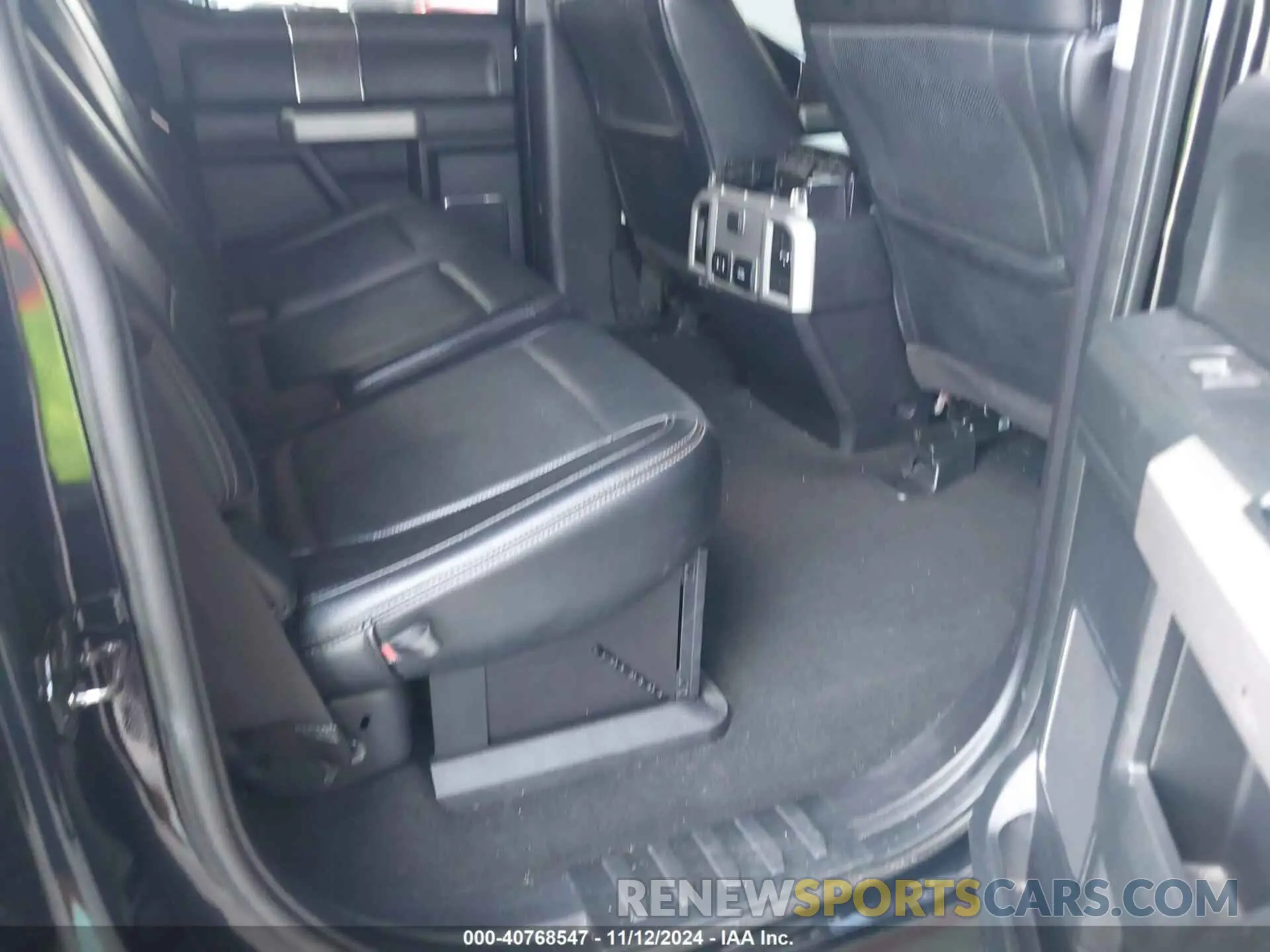 8 Photograph of a damaged car 1FT7W2BTXKEC87594 FORD F-250 2019