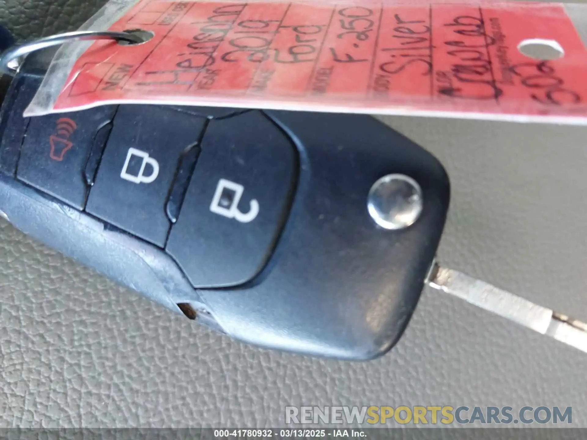 11 Photograph of a damaged car 1FT7W2BTXKEE11458 FORD F-250 2019