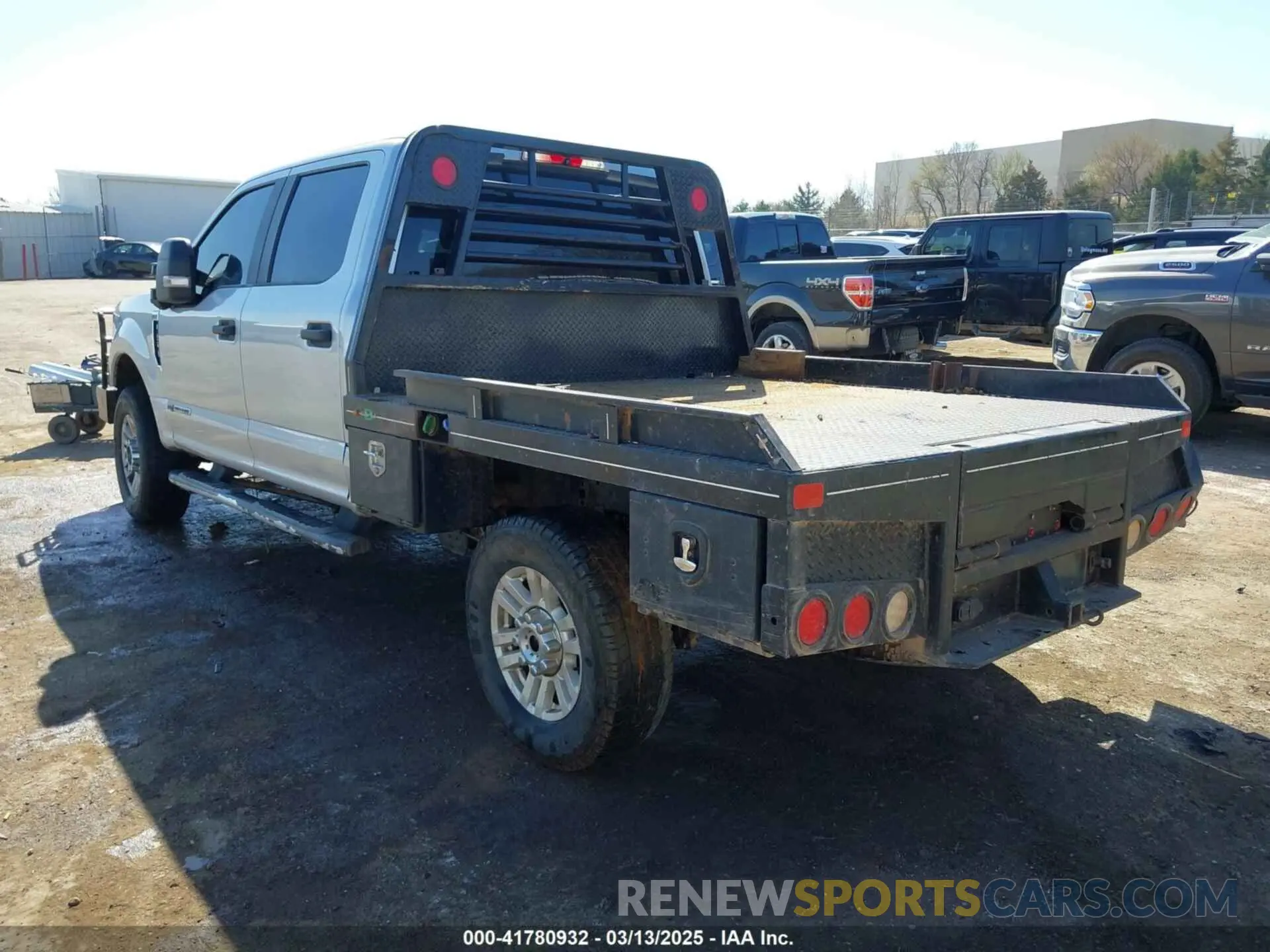3 Photograph of a damaged car 1FT7W2BTXKEE11458 FORD F-250 2019