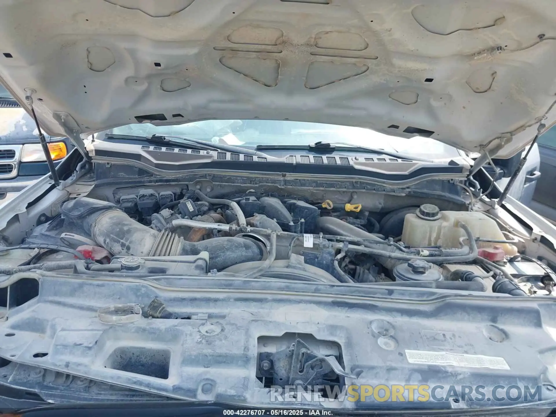 10 Photograph of a damaged car 1FT7W2BTXKEF52949 FORD F-250 2019