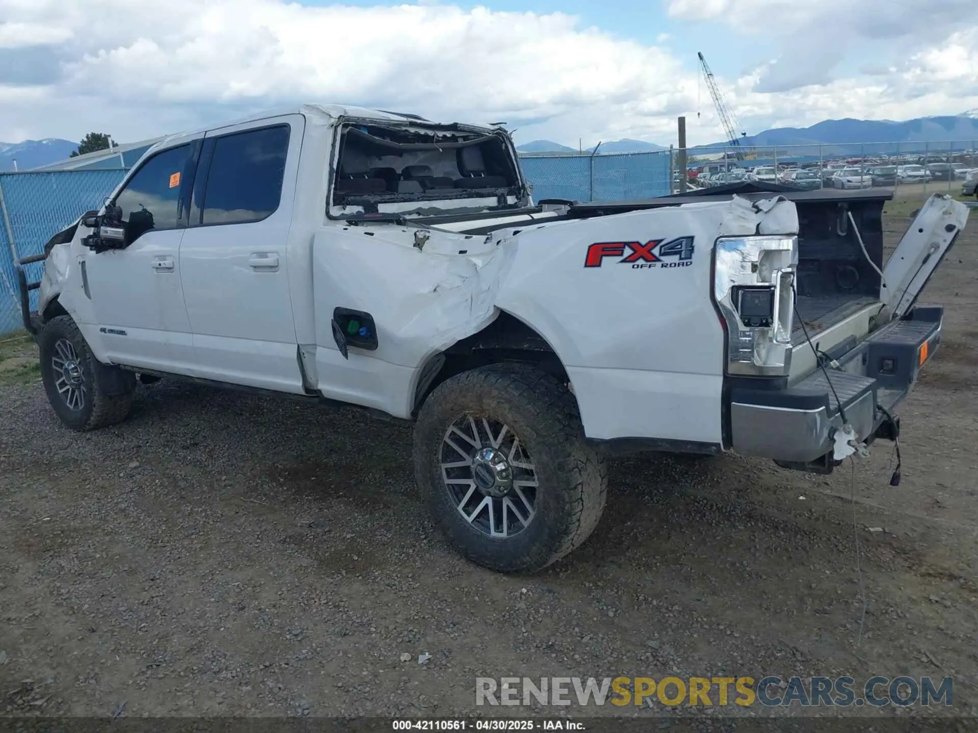 3 Photograph of a damaged car 1FT7W2BTXKEF64728 FORD F-250 2019