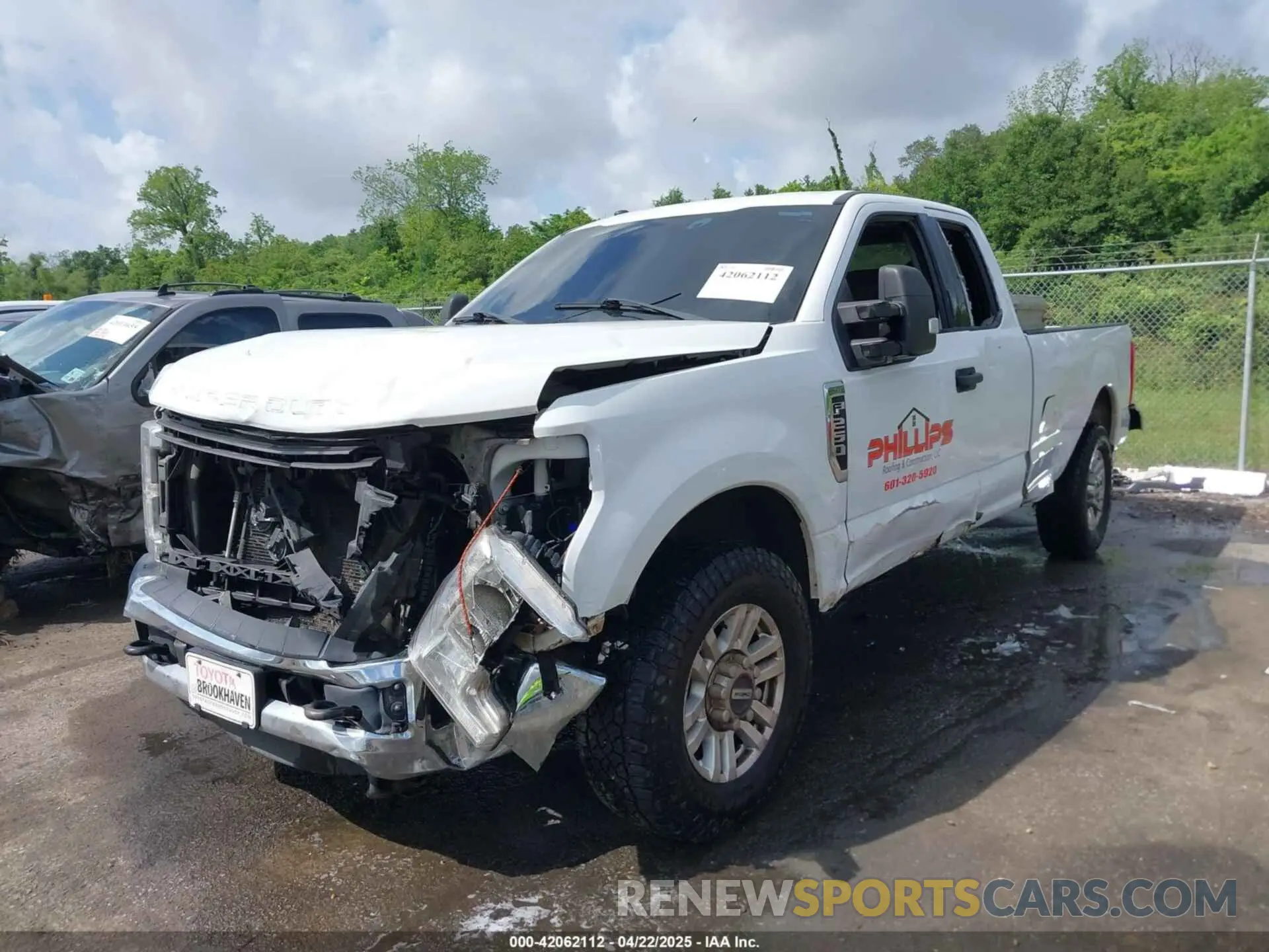 2 Photograph of a damaged car 1FT7X2A60KED30025 FORD F-250 2019