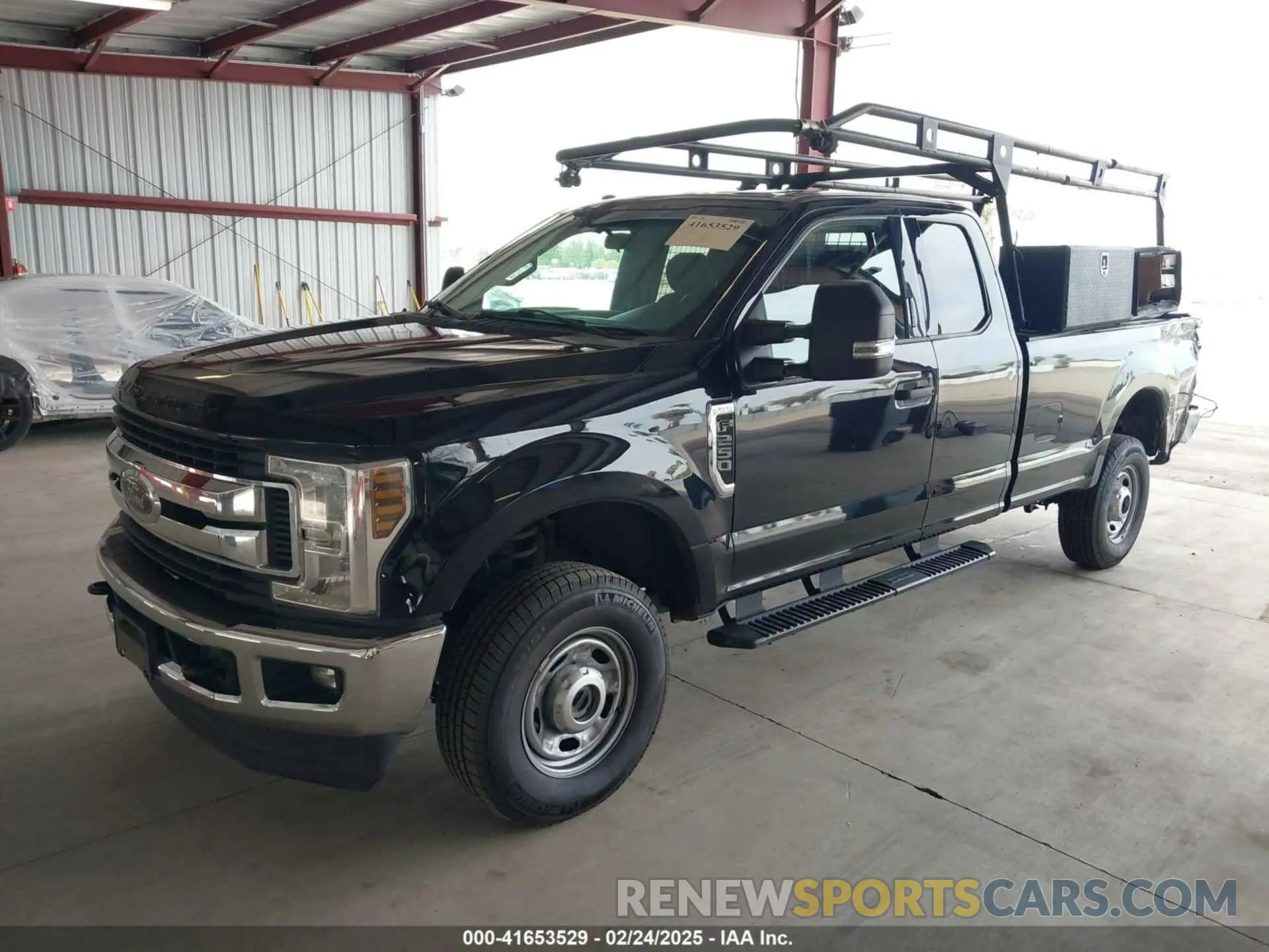 2 Photograph of a damaged car 1FT7X2B60KEF84574 FORD F-250 2019