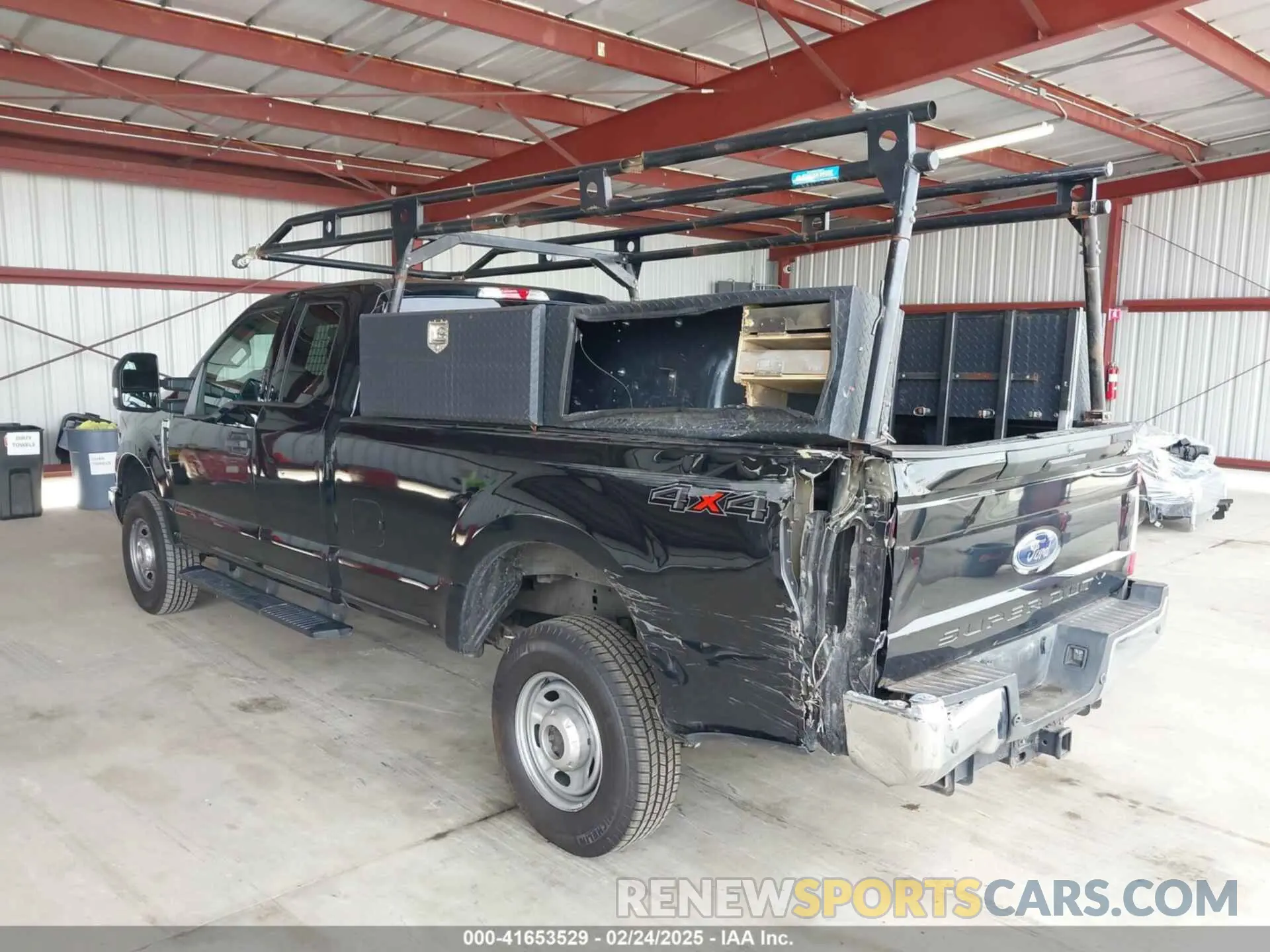 3 Photograph of a damaged car 1FT7X2B60KEF84574 FORD F-250 2019