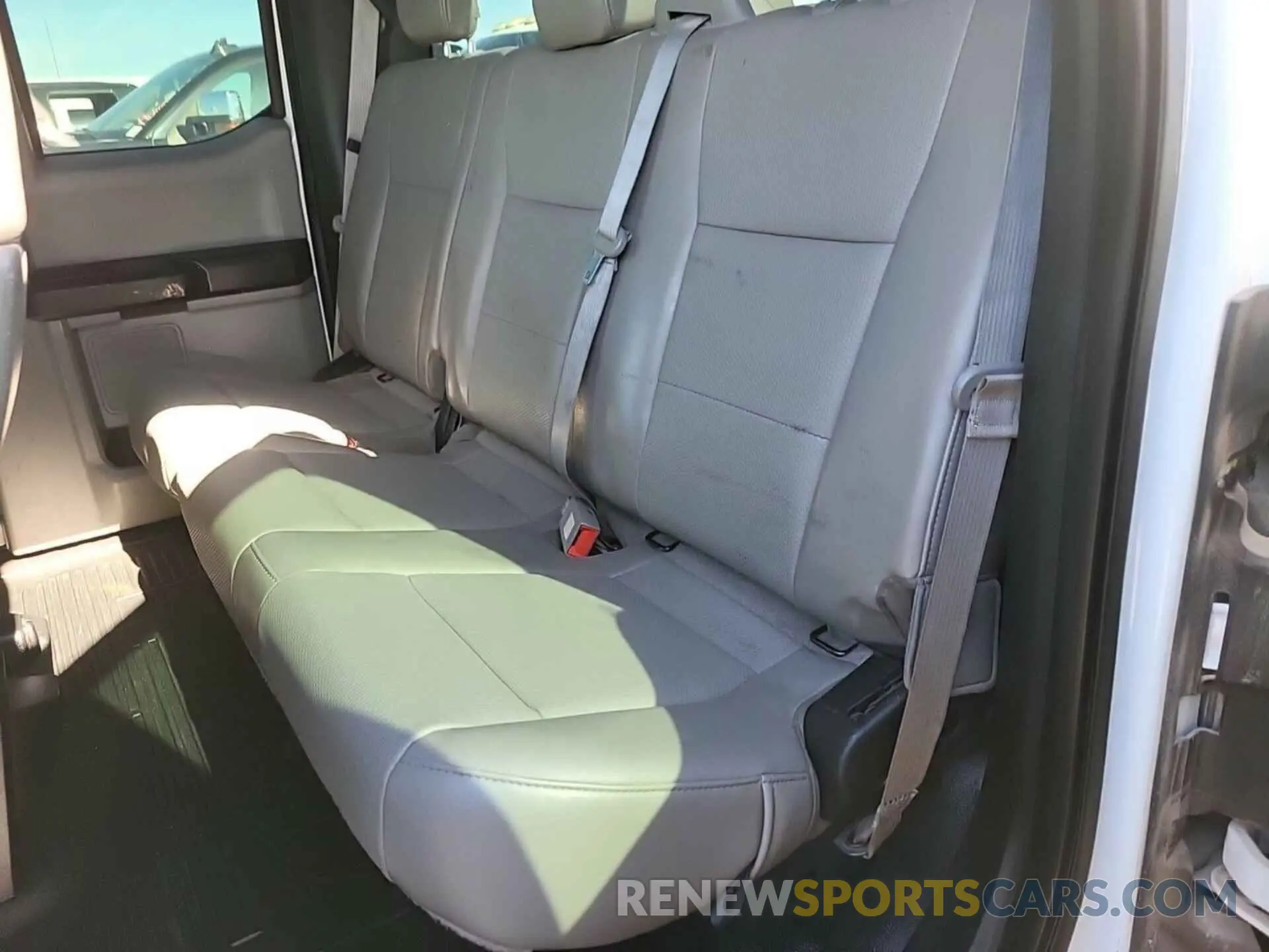 12 Photograph of a damaged car 1FT7X2B62KEC45296 FORD F-250 2019