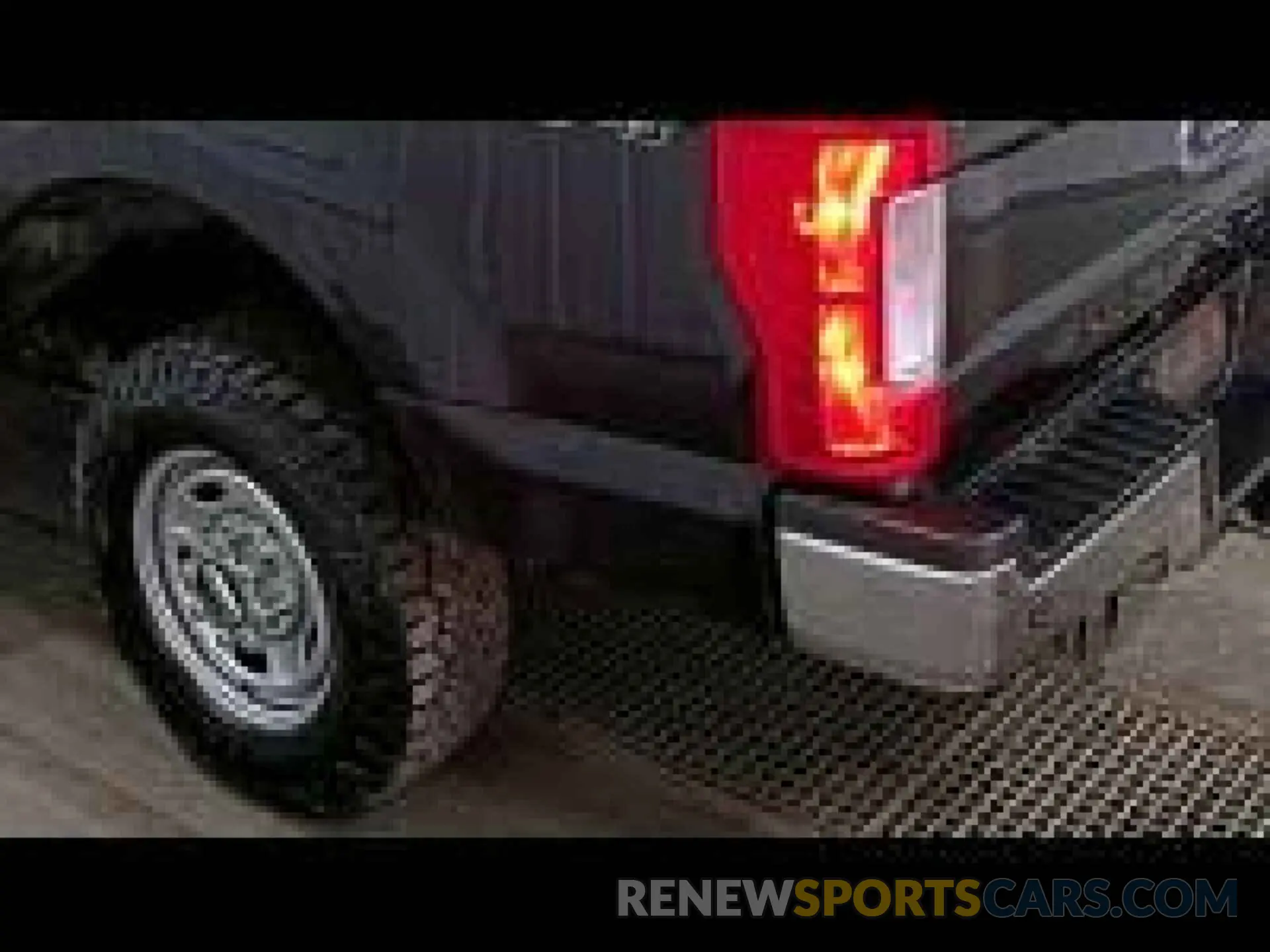 43 Photograph of a damaged car 1FT7X2B63KED15792 FORD F-250 2019
