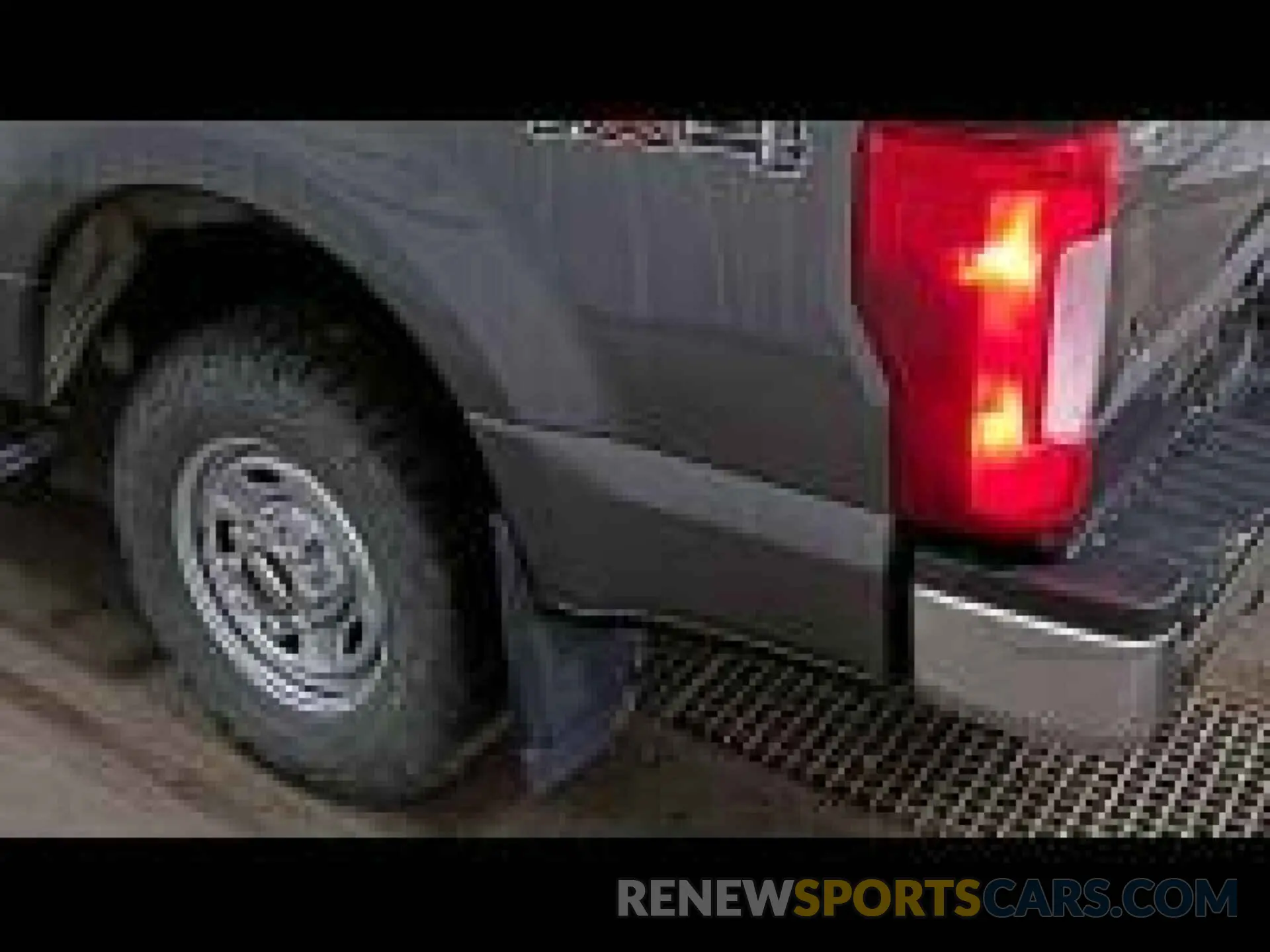 35 Photograph of a damaged car 1FT7X2B65KED15793 FORD F-250 2019