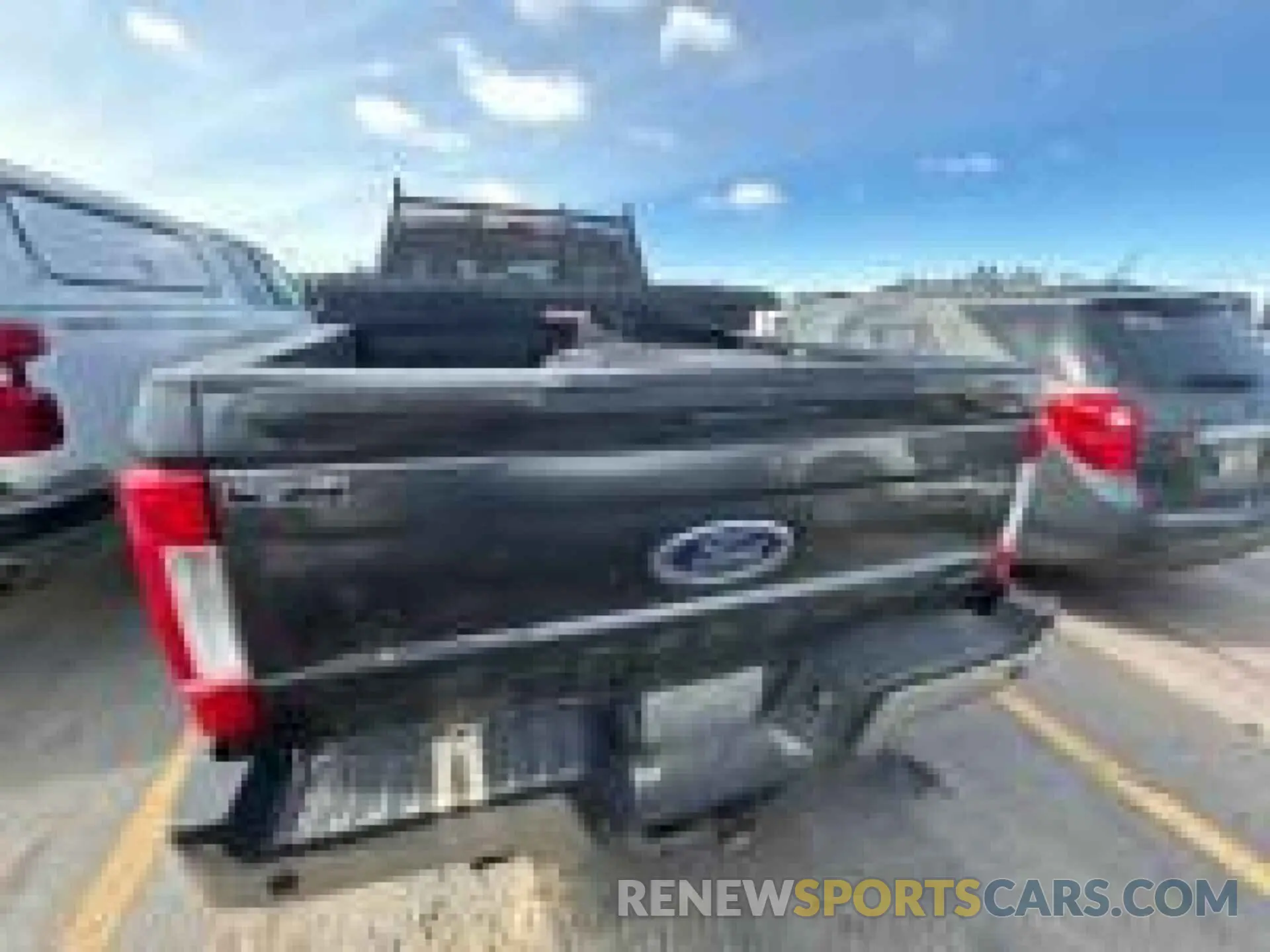 4 Photograph of a damaged car 1FT7X2B65KED15793 FORD F-250 2019
