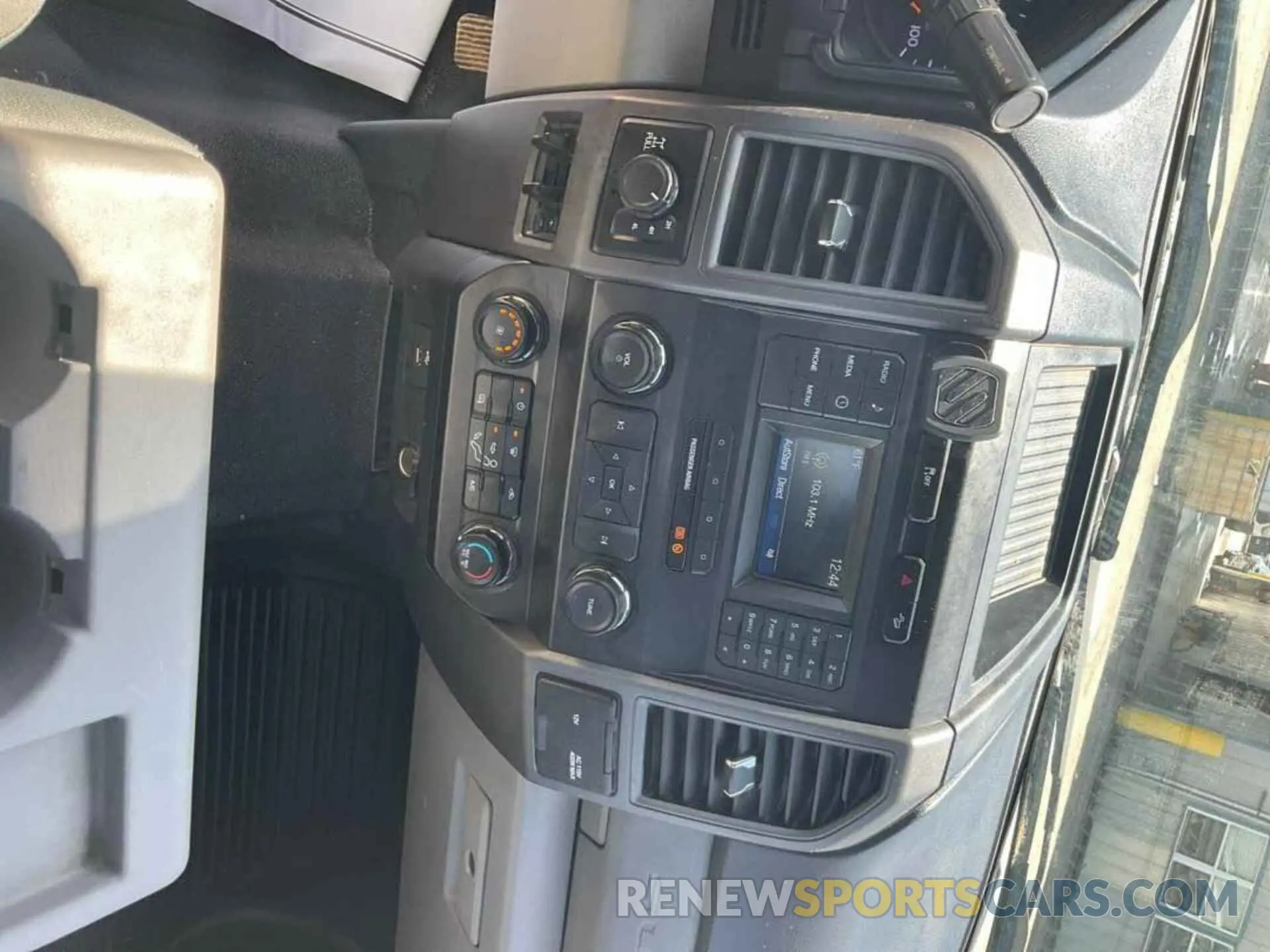 11 Photograph of a damaged car 1FT7X2B65KED39706 FORD F-250 2019