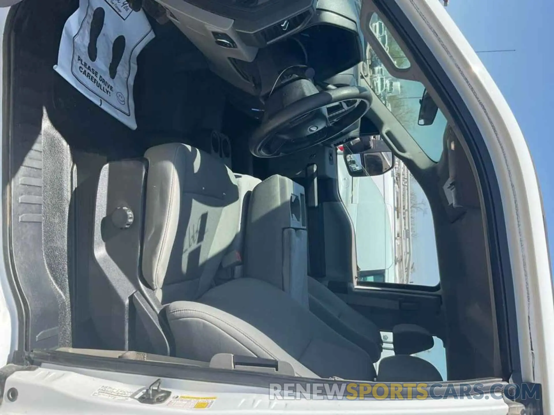 31 Photograph of a damaged car 1FT7X2B65KED39706 FORD F-250 2019