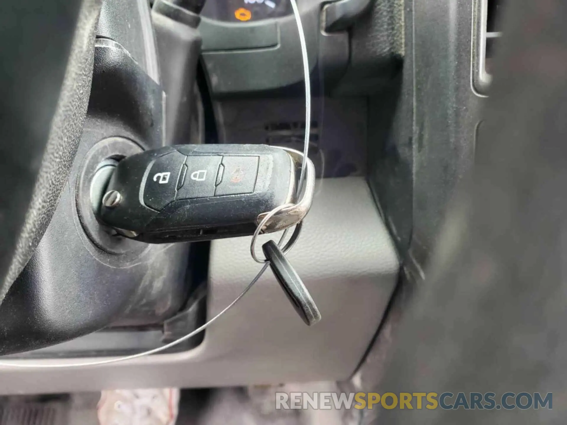 1 Photograph of a damaged car 1FT7X2B66KEE56940 FORD F-250 2019