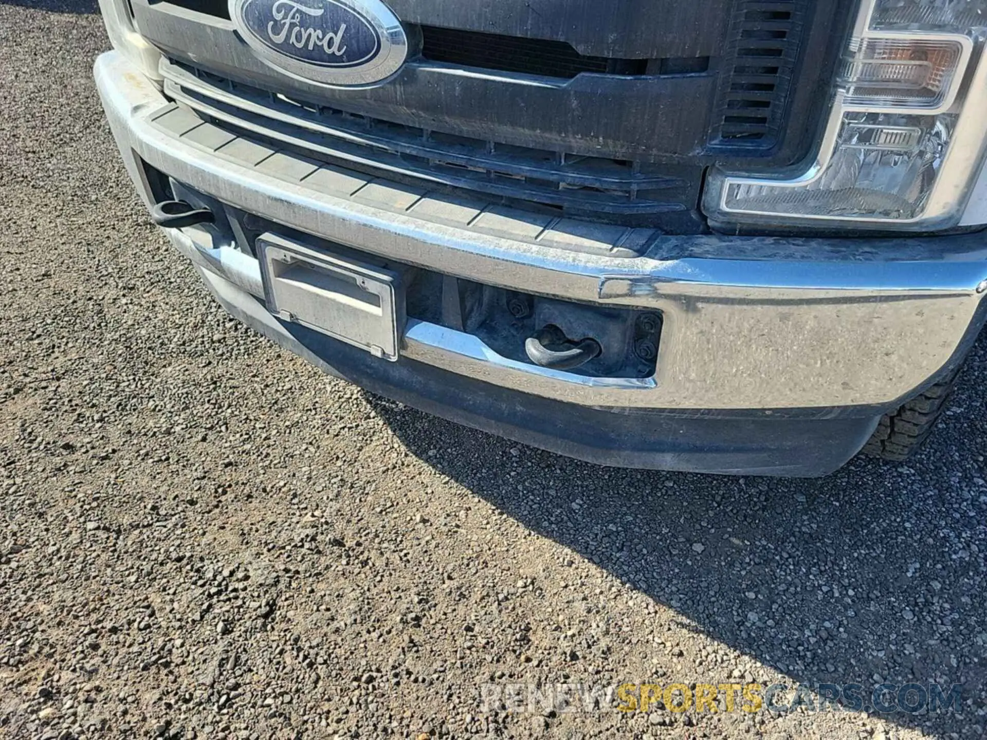 1 Photograph of a damaged car 1FT7X2B68KED41479 FORD F-250 2019