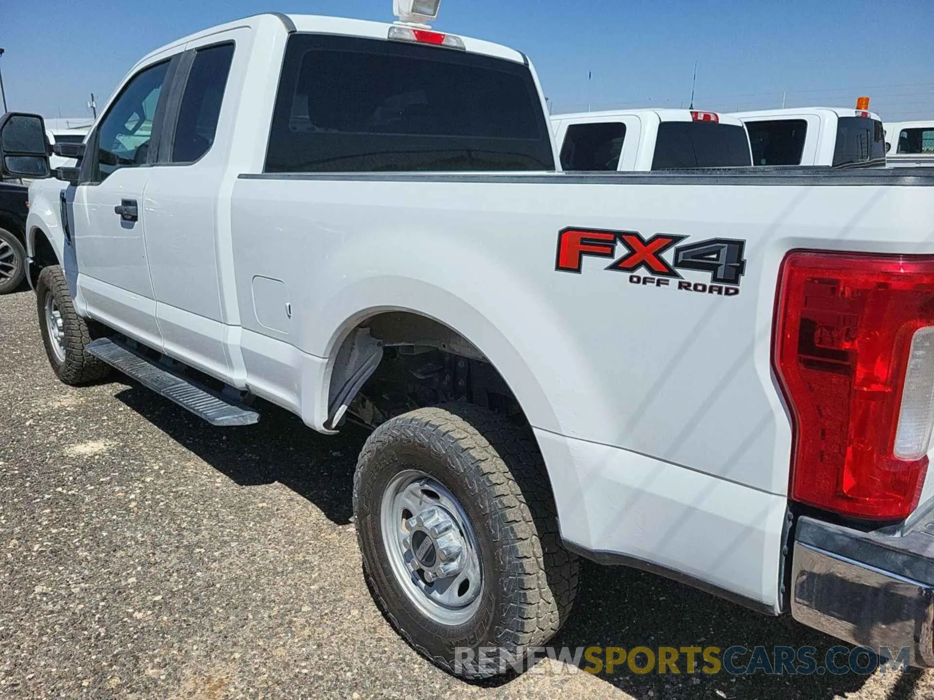 22 Photograph of a damaged car 1FT7X2B68KED41479 FORD F-250 2019