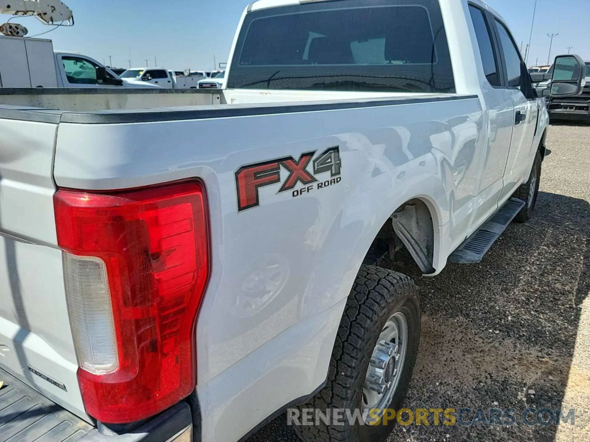 4 Photograph of a damaged car 1FT7X2B68KED41479 FORD F-250 2019