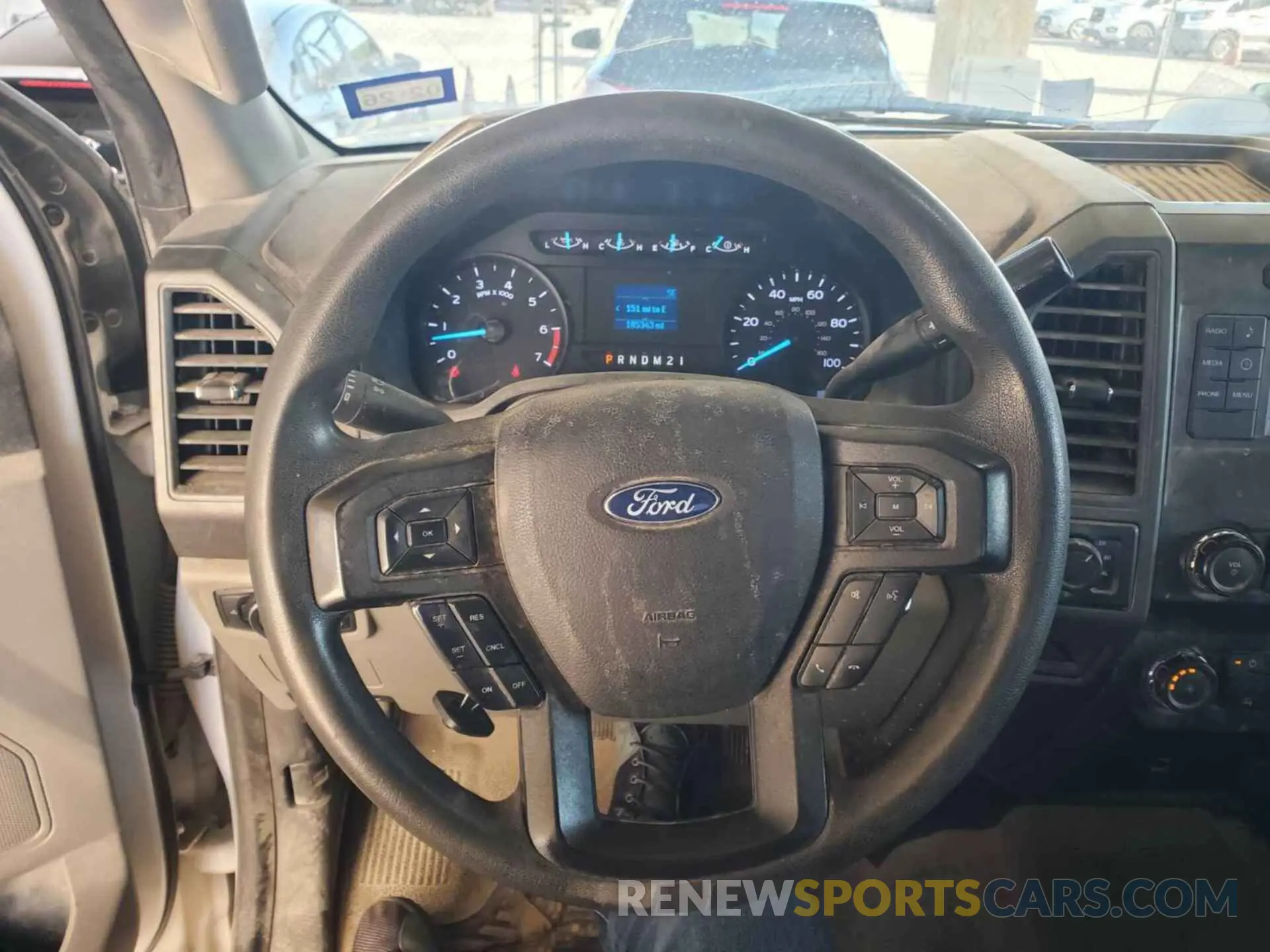 6 Photograph of a damaged car 1FT7X2B68KEE27486 FORD F-250 2019