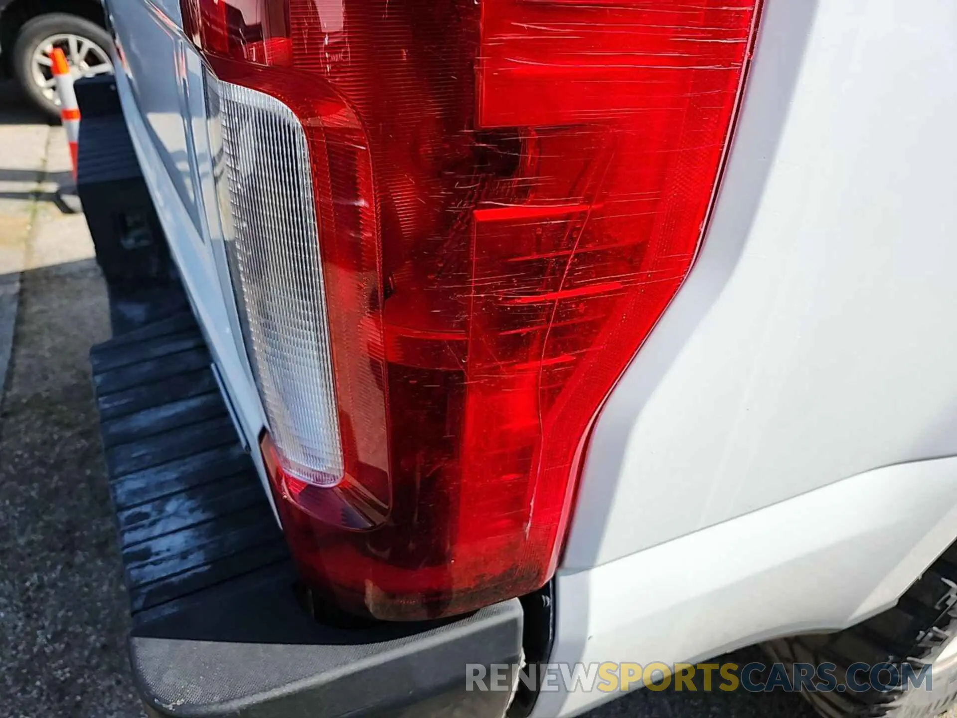 7 Photograph of a damaged car 1FT7X2B68KEE27486 FORD F-250 2019