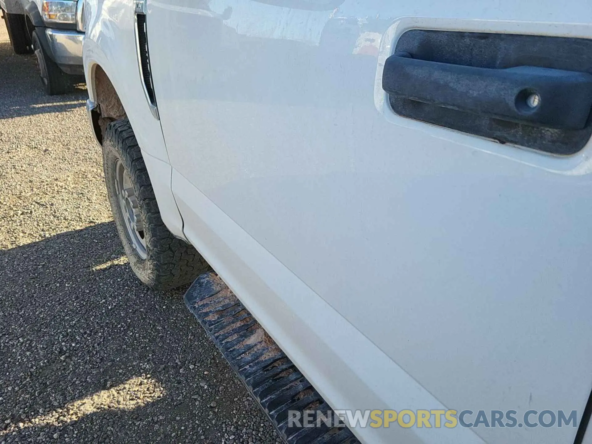 1 Photograph of a damaged car 1FT7X2B6XKED01341 FORD F-250 2019