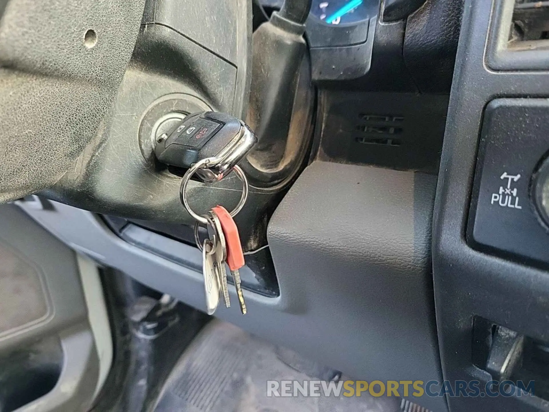 38 Photograph of a damaged car 1FT7X2B6XKED01341 FORD F-250 2019