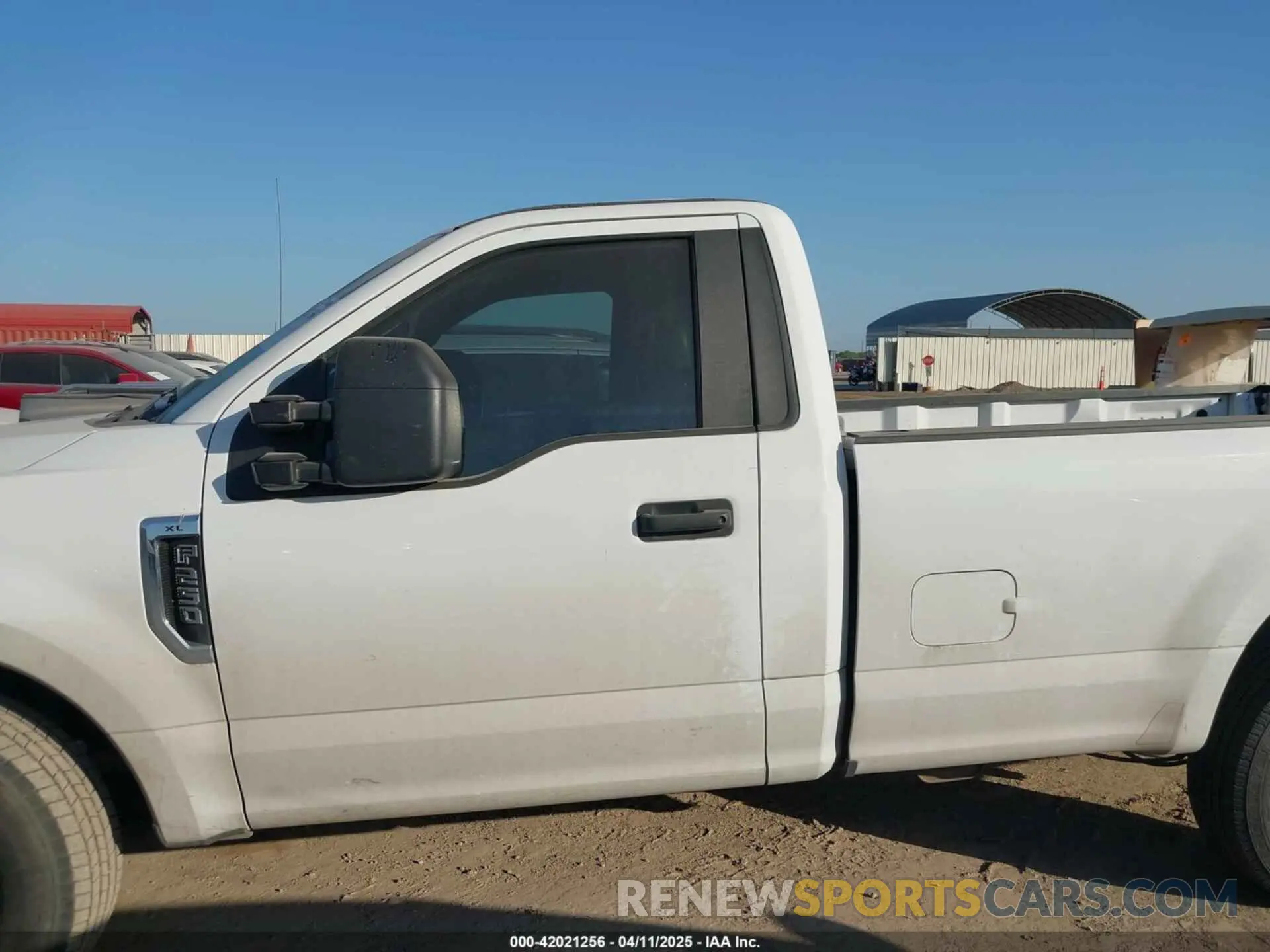 13 Photograph of a damaged car 1FTBF2A61KEC81110 FORD F-250 2019
