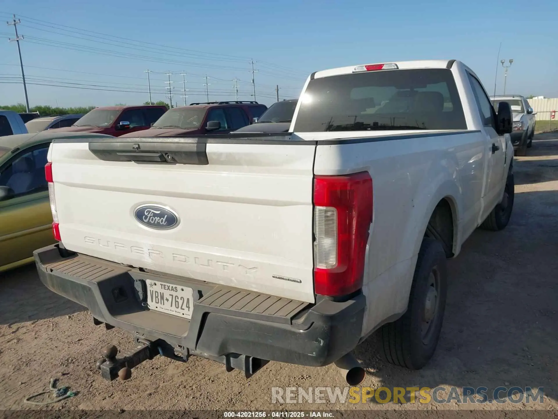 4 Photograph of a damaged car 1FTBF2A61KEC81110 FORD F-250 2019