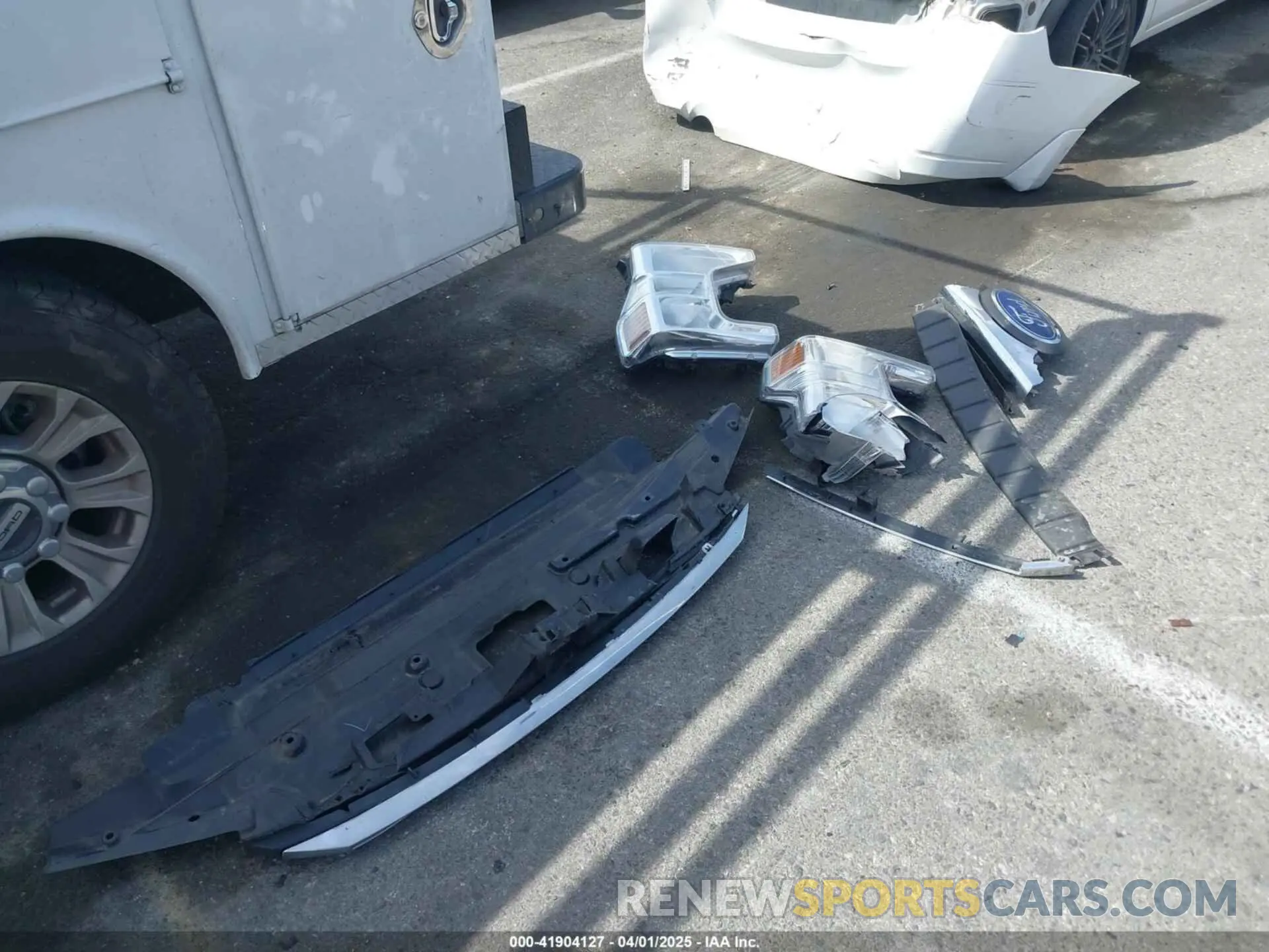 19 Photograph of a damaged car 1FD7X2A64LED22524 FORD F-250 2020