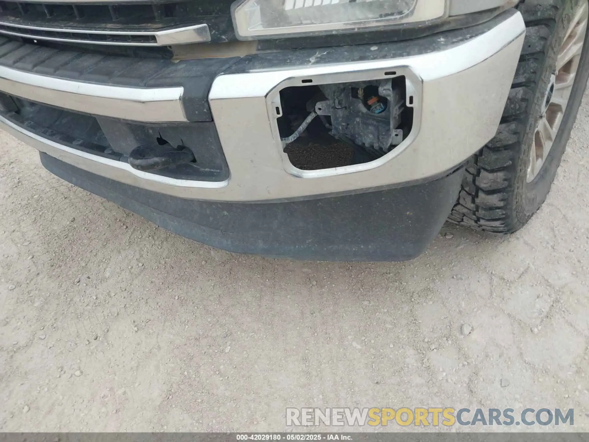 6 Photograph of a damaged car 1FT7W2B62LED95896 FORD F-250 2020