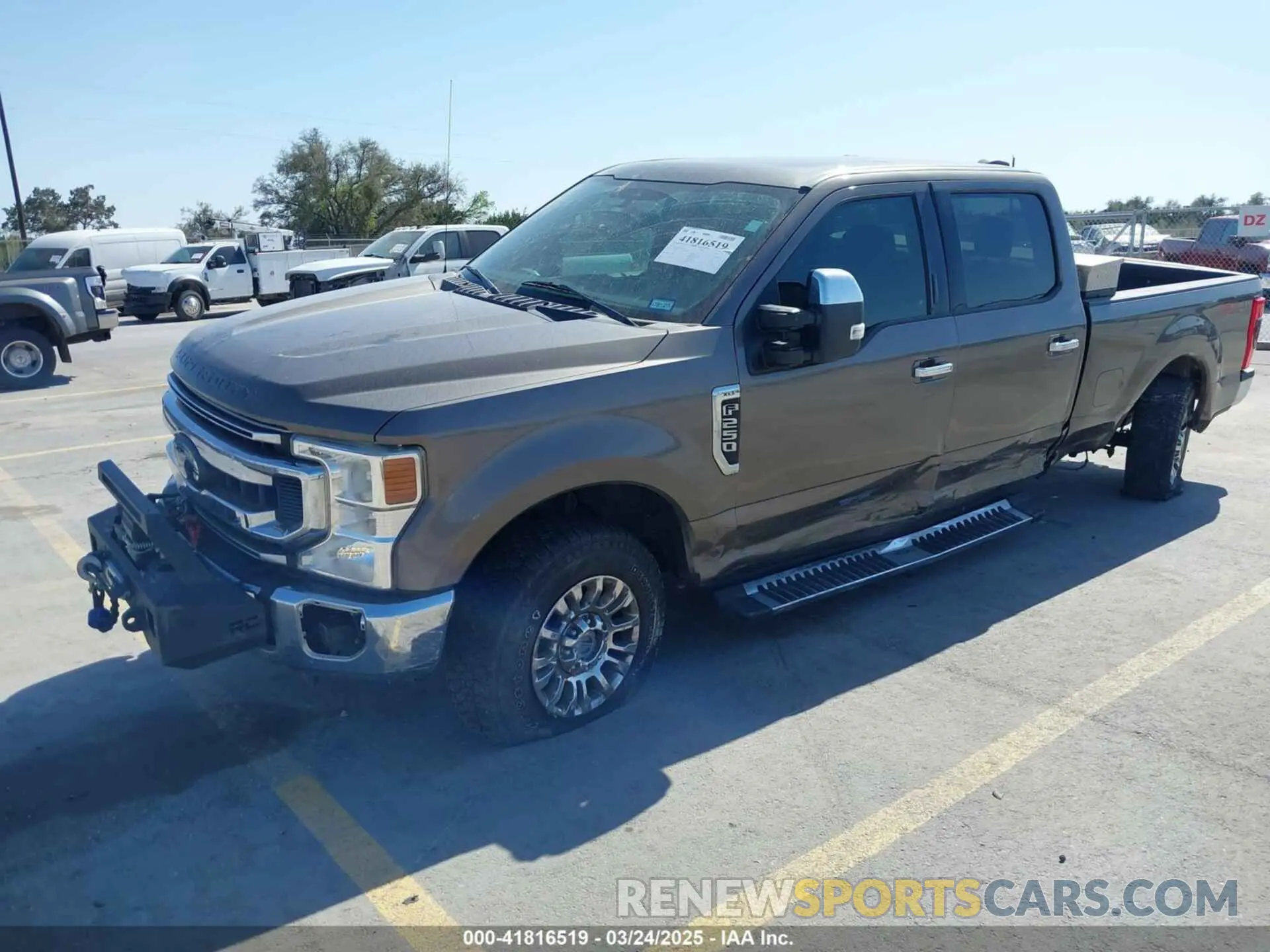 2 Photograph of a damaged car 1FT7W2B62LEE05827 FORD F-250 2020