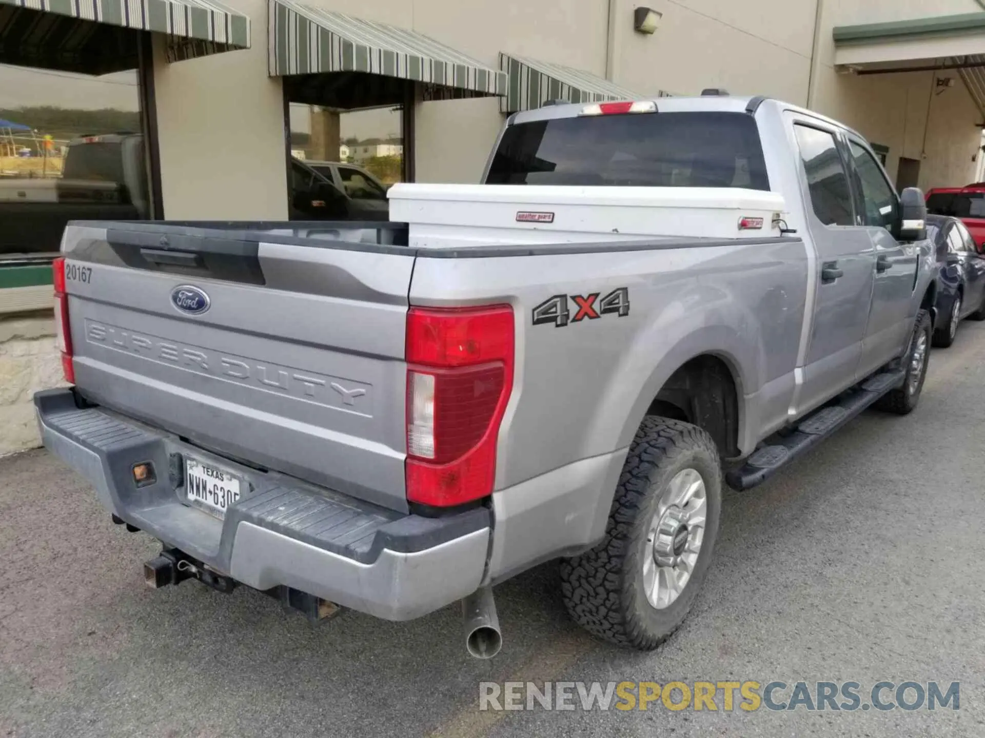 17 Photograph of a damaged car 1FT7W2B68LED41647 FORD F-250 2020
