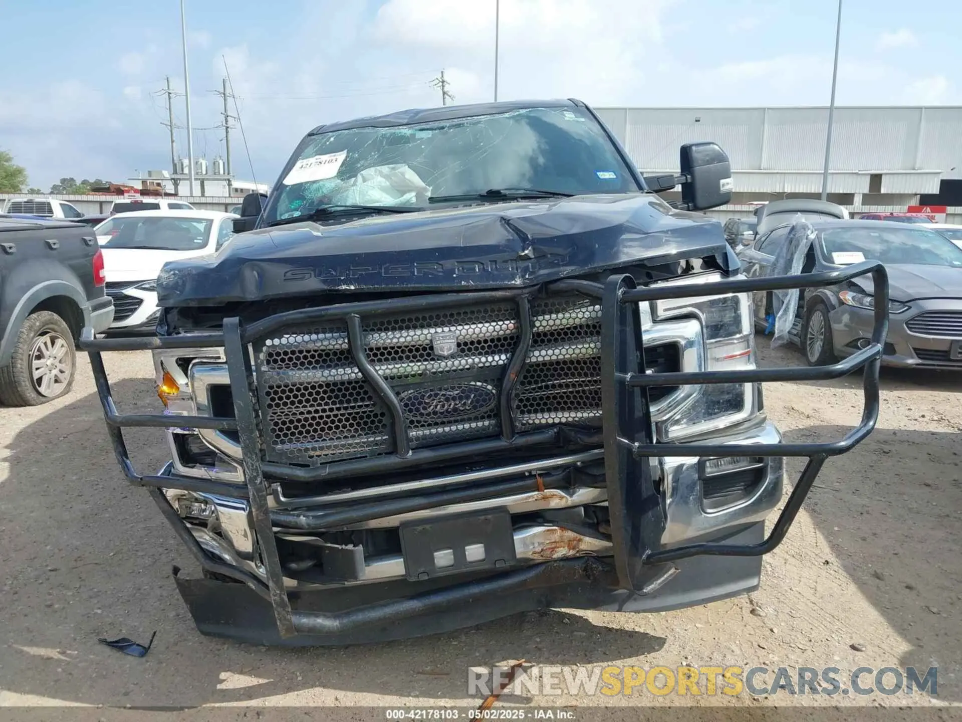 12 Photograph of a damaged car 1FT7W2BN1LEE18561 FORD F-250 2020