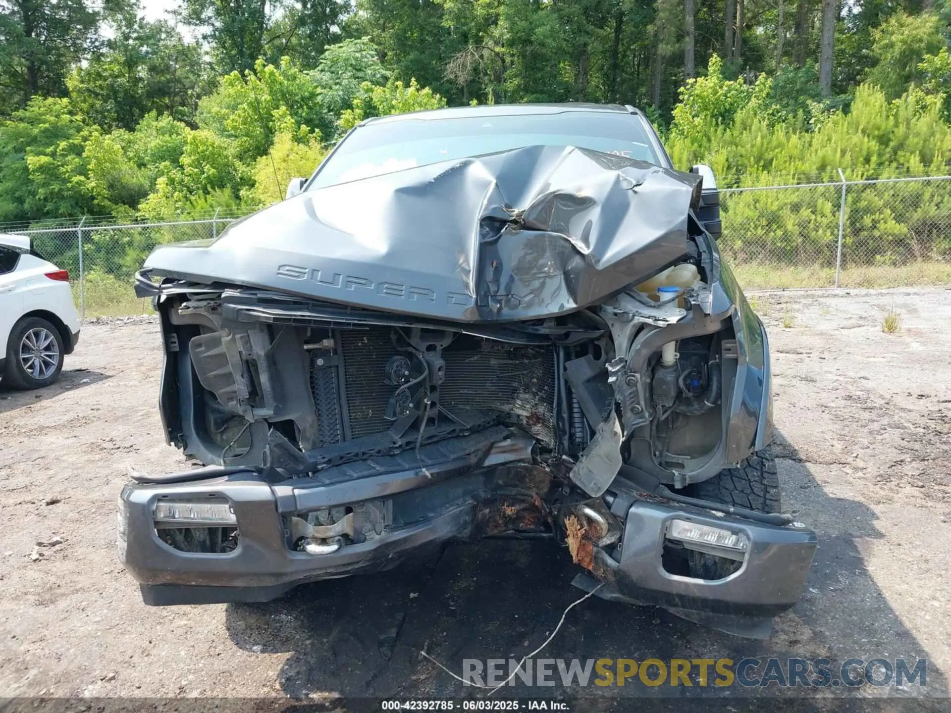 6 Photograph of a damaged car 1FT7W2BN4LED60848 FORD F-250 2020