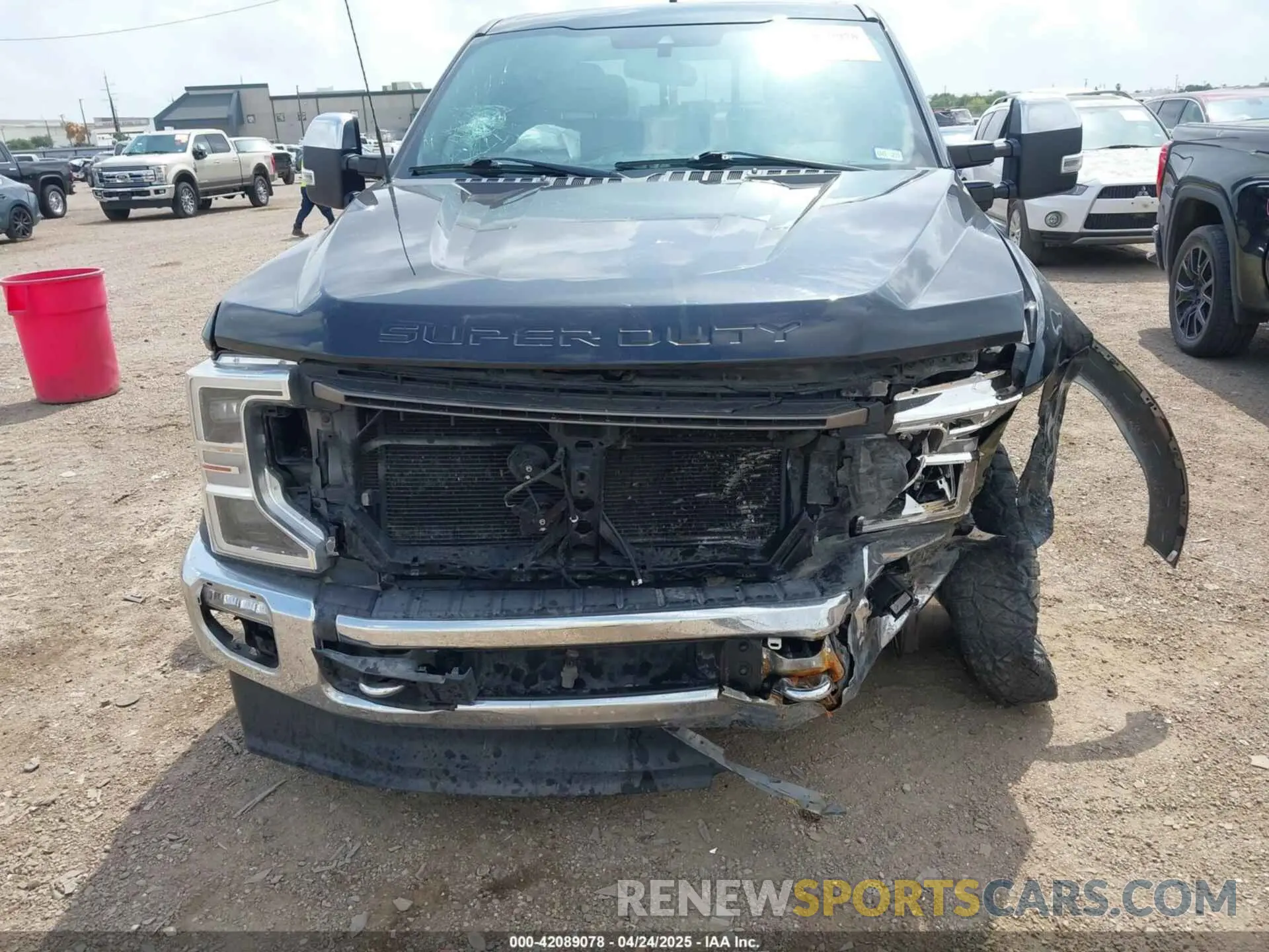 6 Photograph of a damaged car 1FT7W2BT0LEC19290 FORD F-250 2020