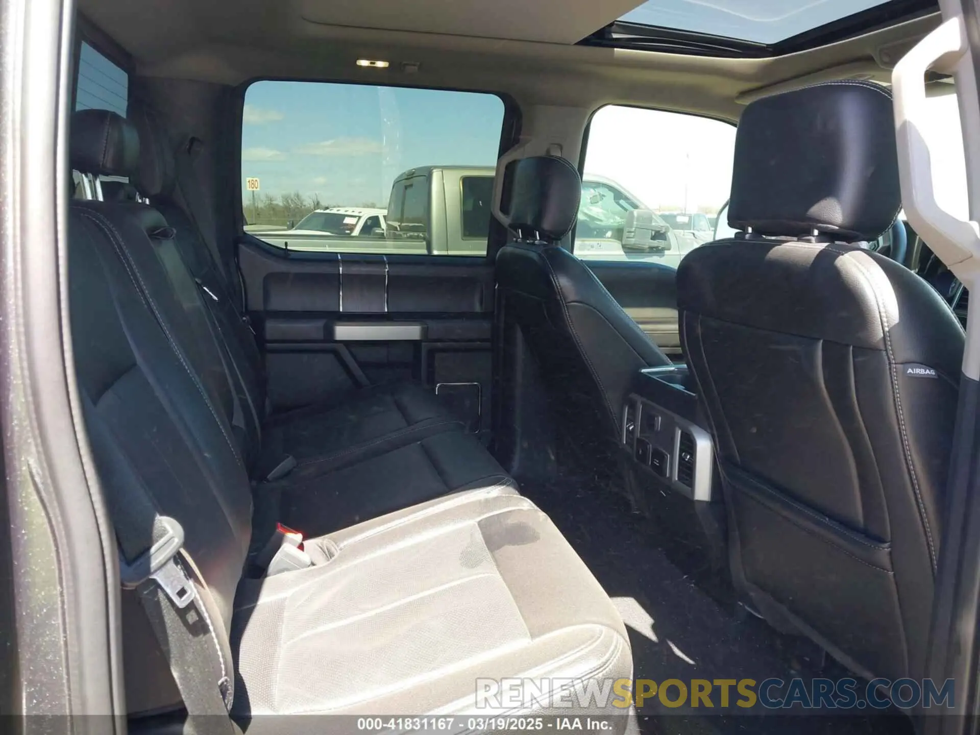 8 Photograph of a damaged car 1FT7W2BT0LEE94318 FORD F-250 2020